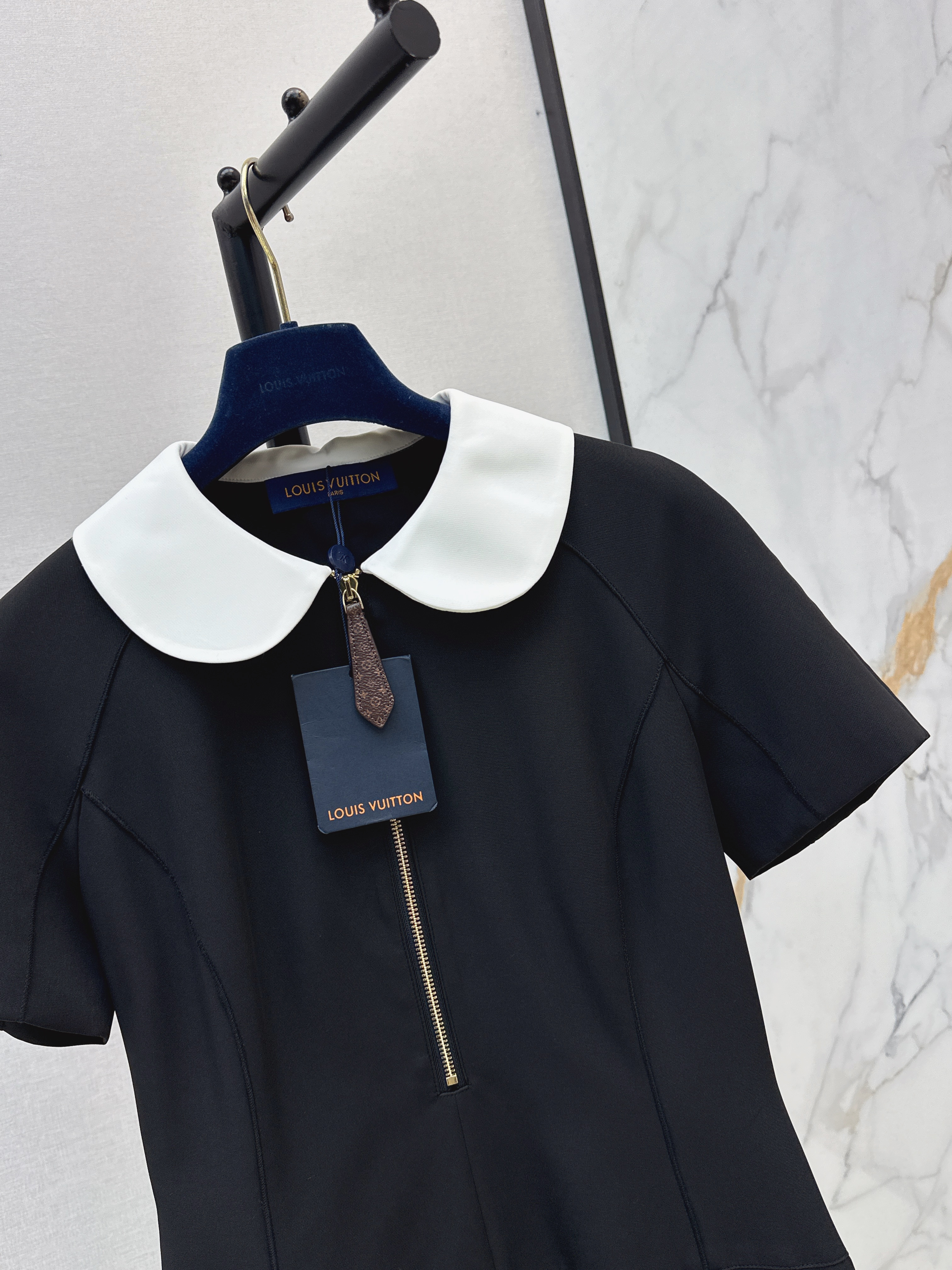 Loui 26ss zip-up dress