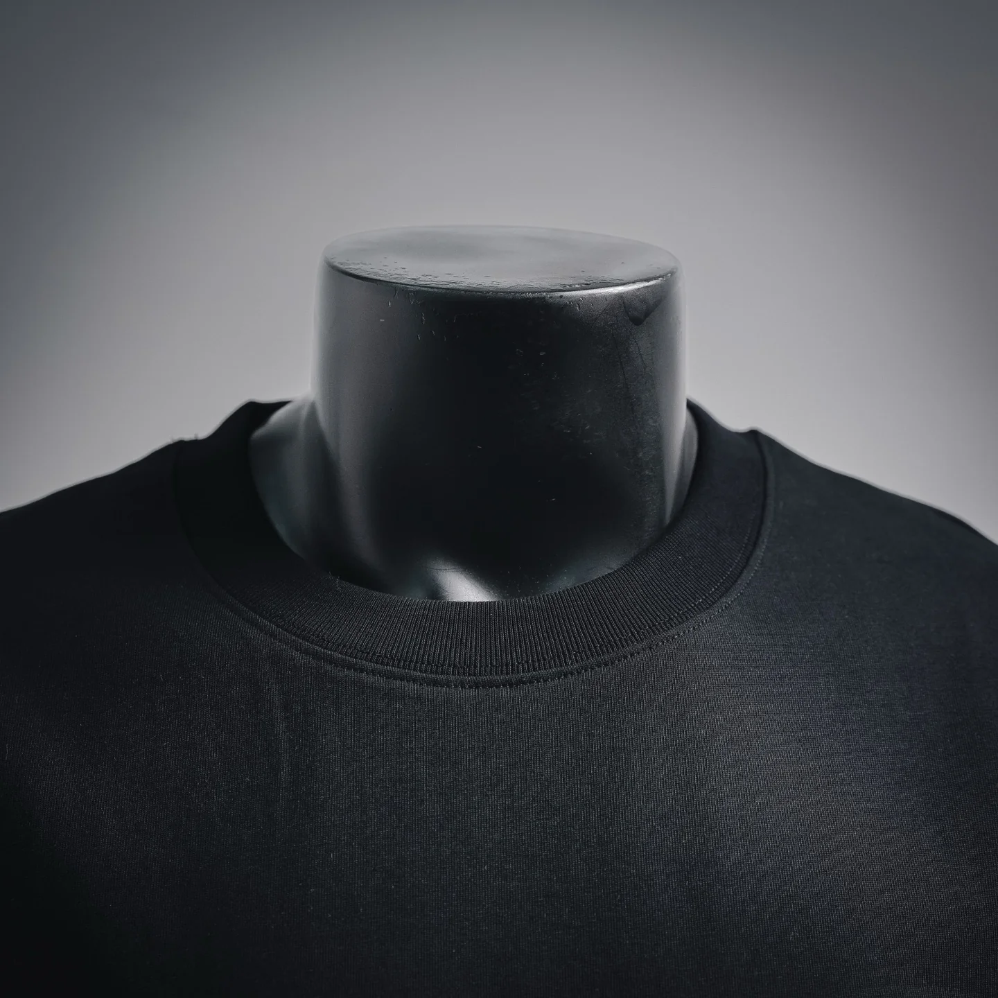 Bur embroidered t-shirt