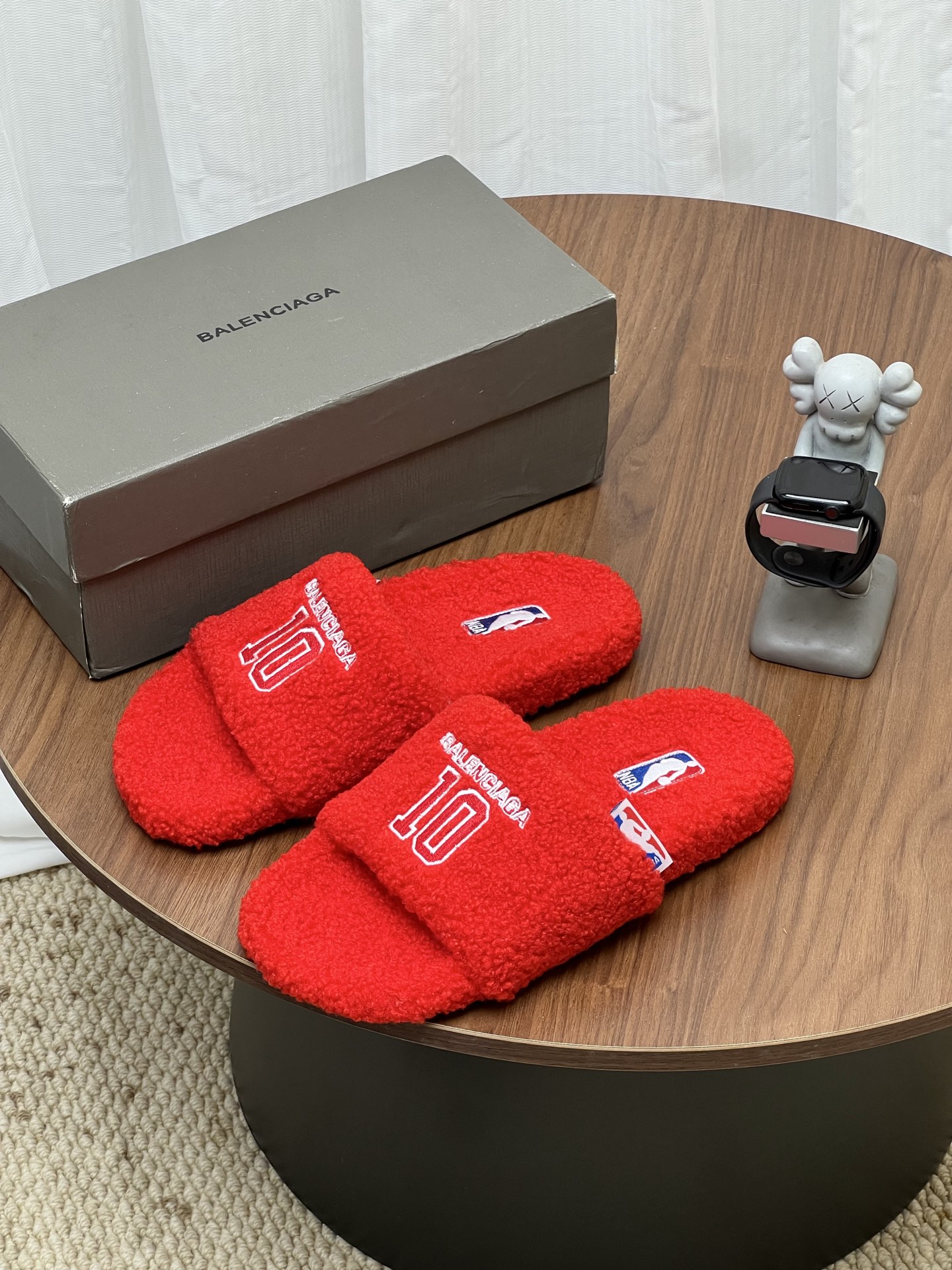 Balen plush slippers