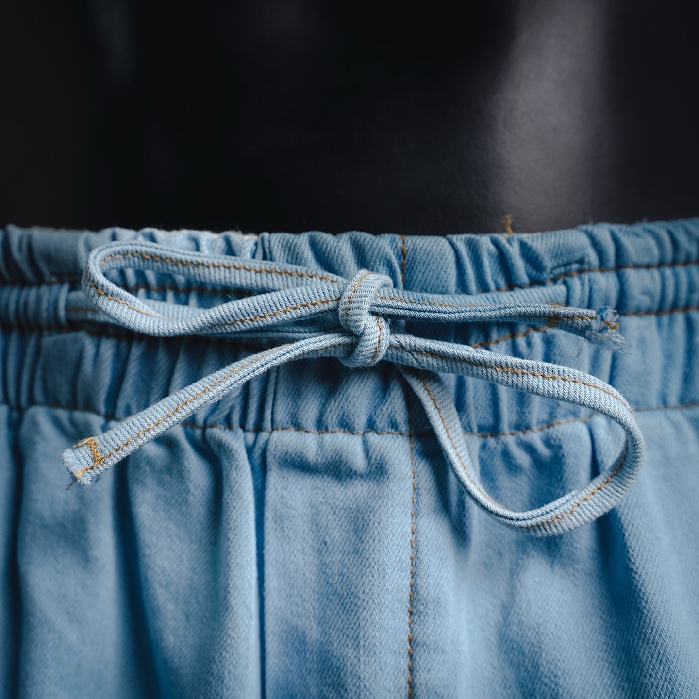 Loe embroidered pants