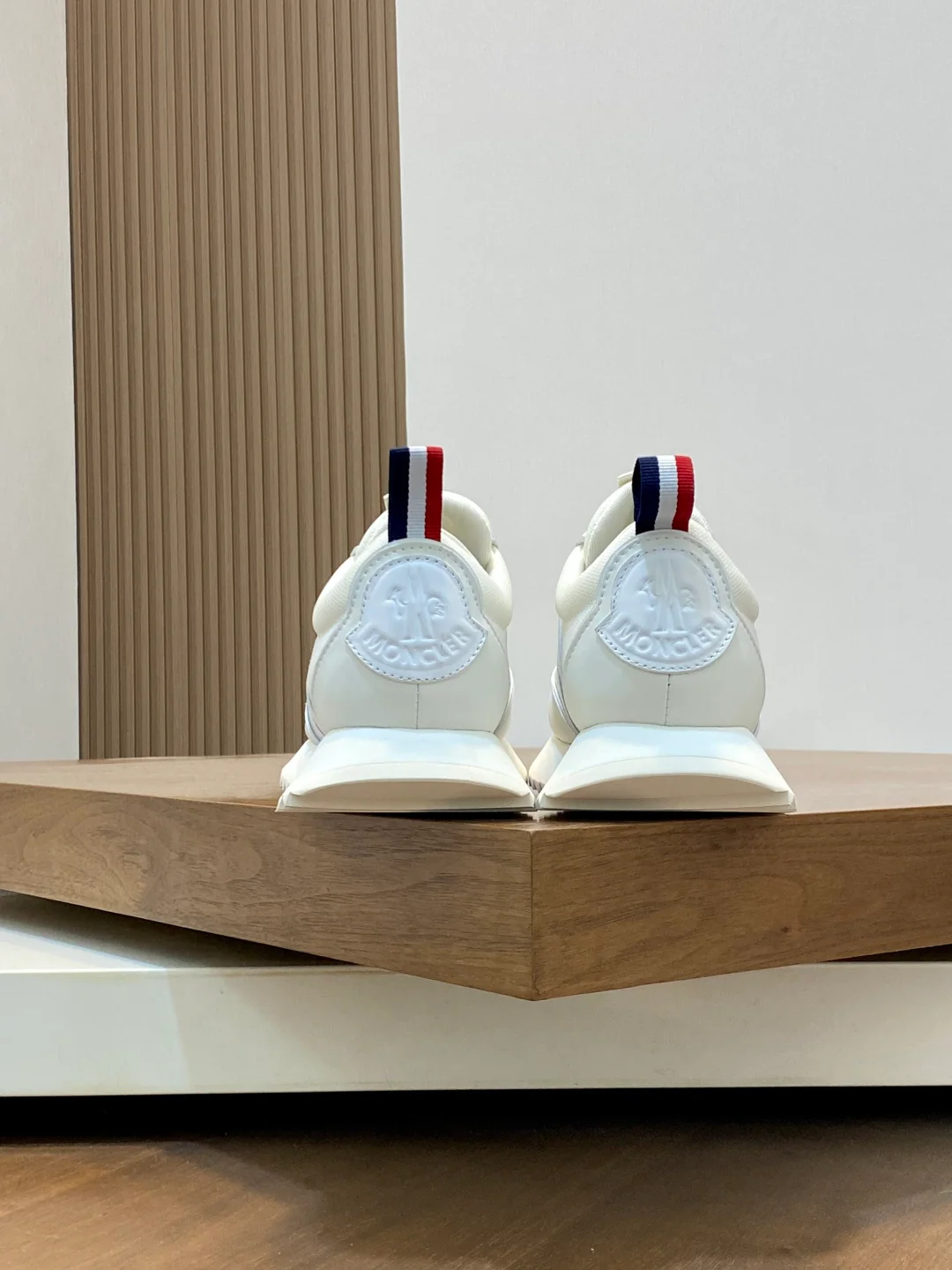 Mon retro sneakers