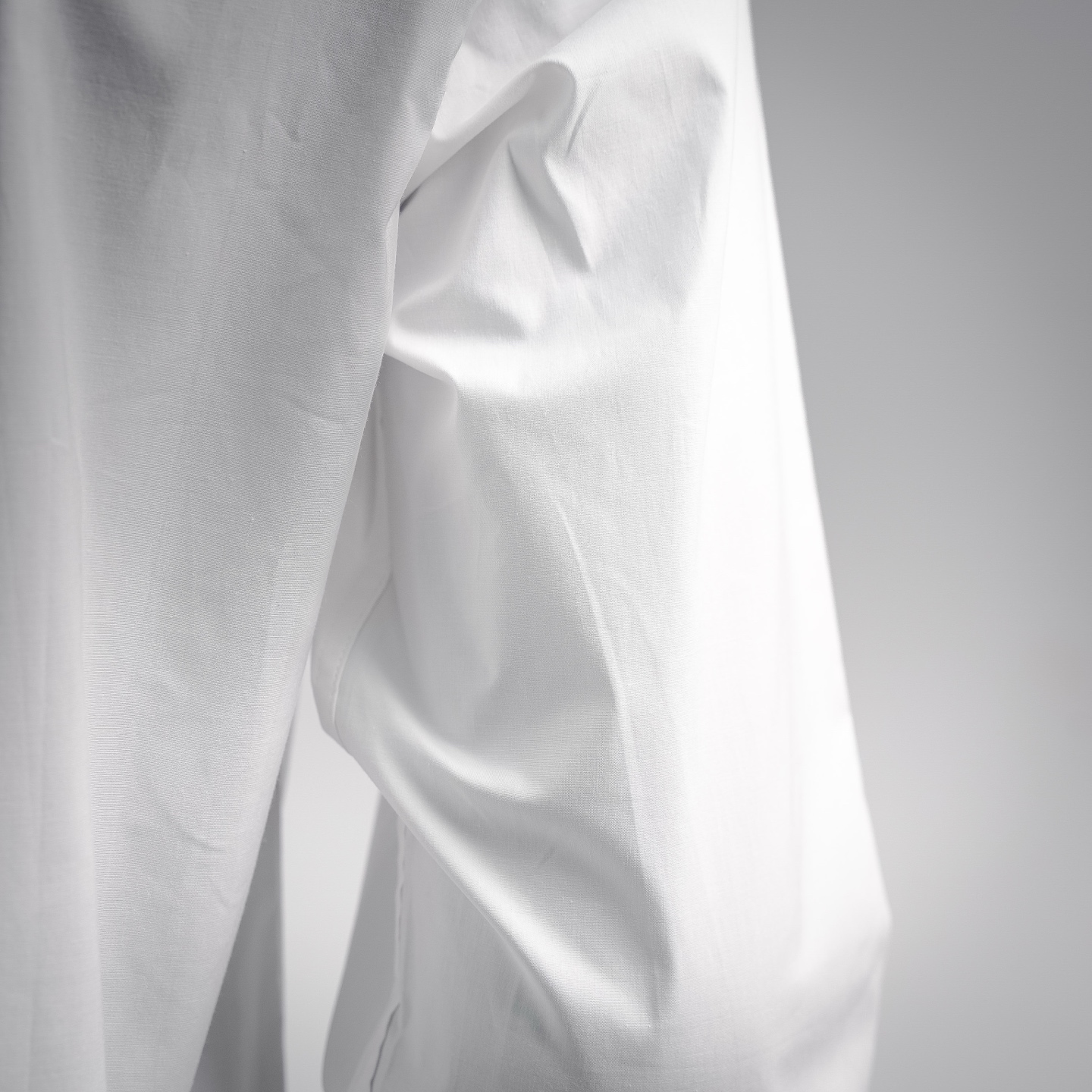 Bur embroidered shirts