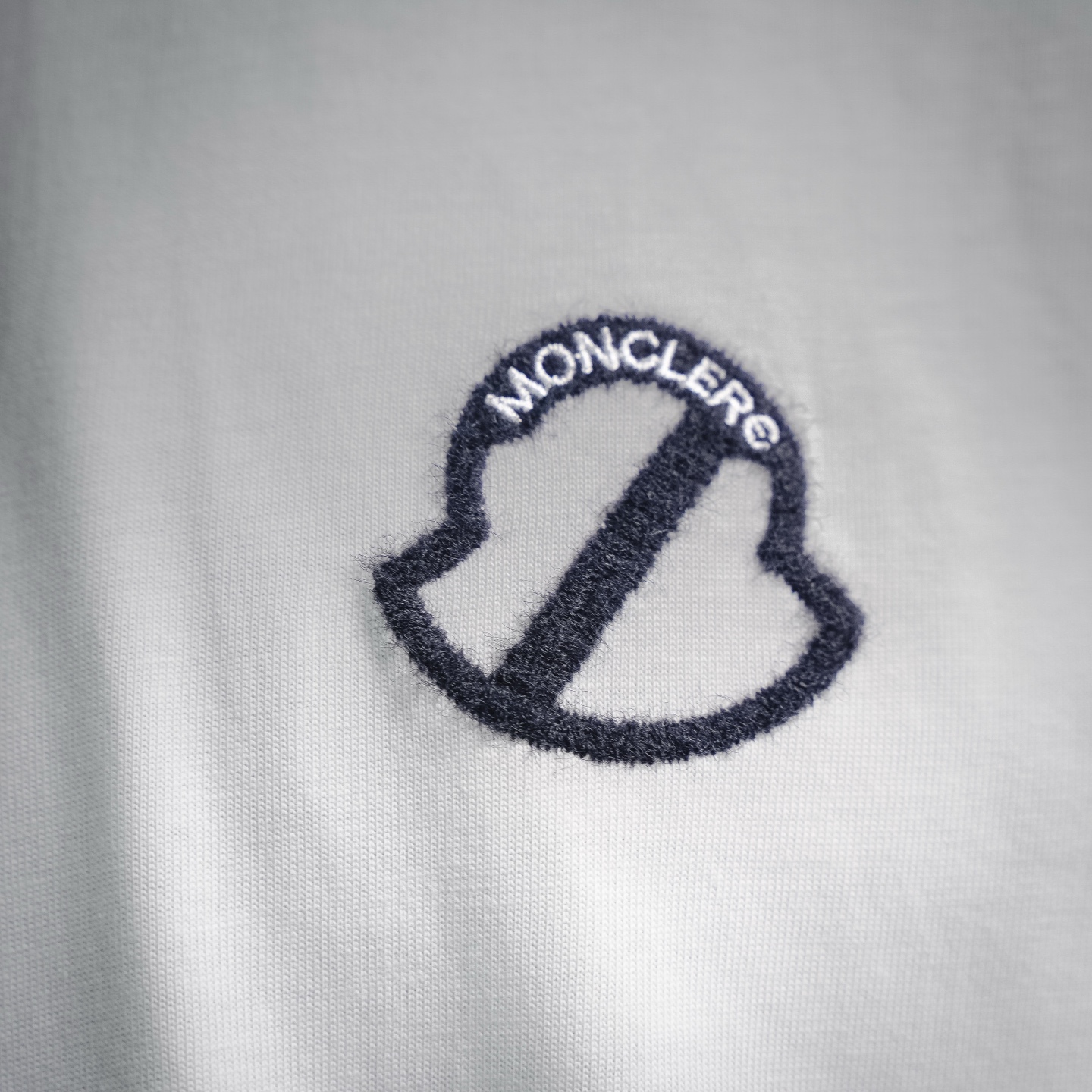 Mon logo badge t-shirt