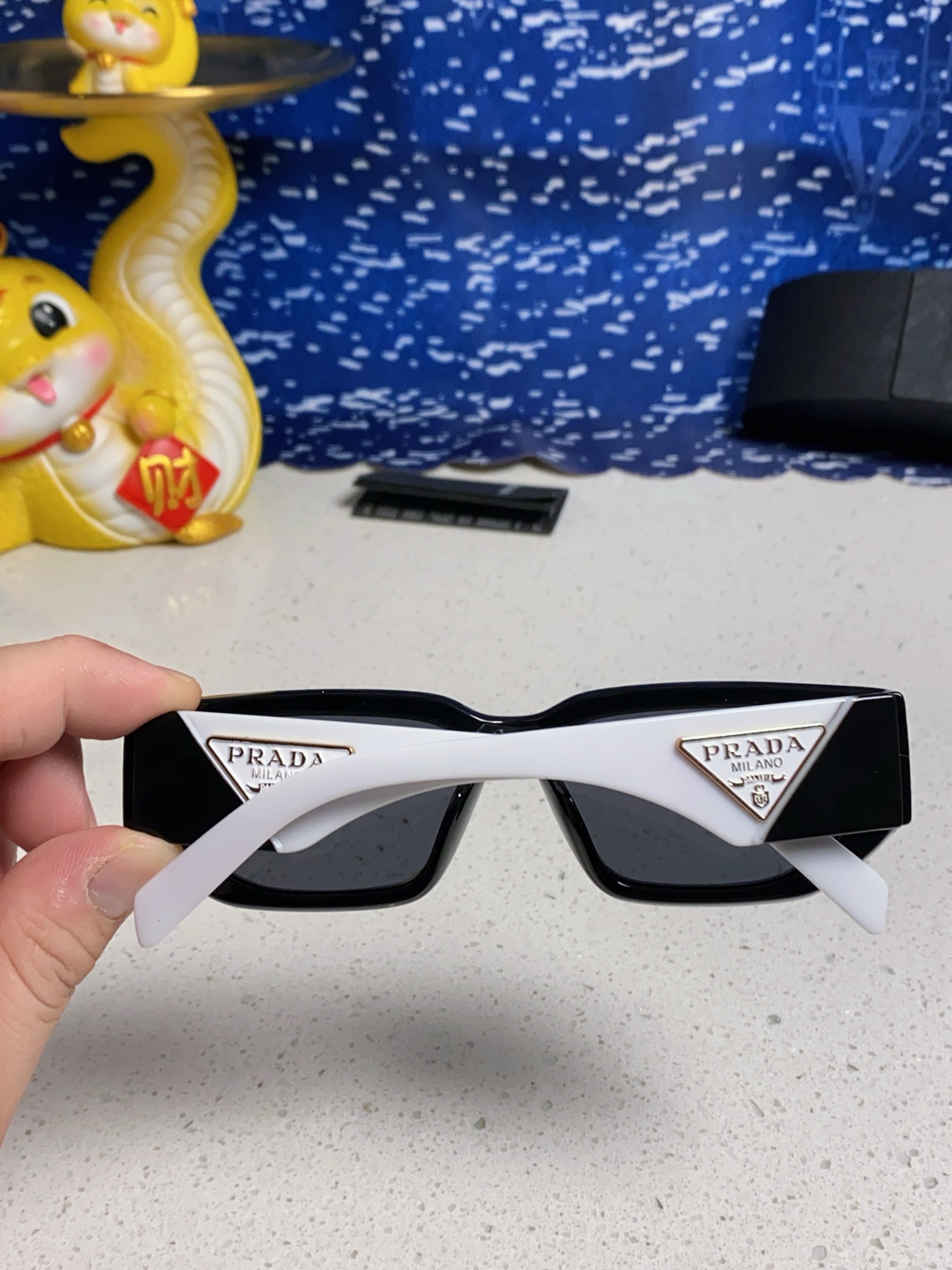 Pra sunglasses