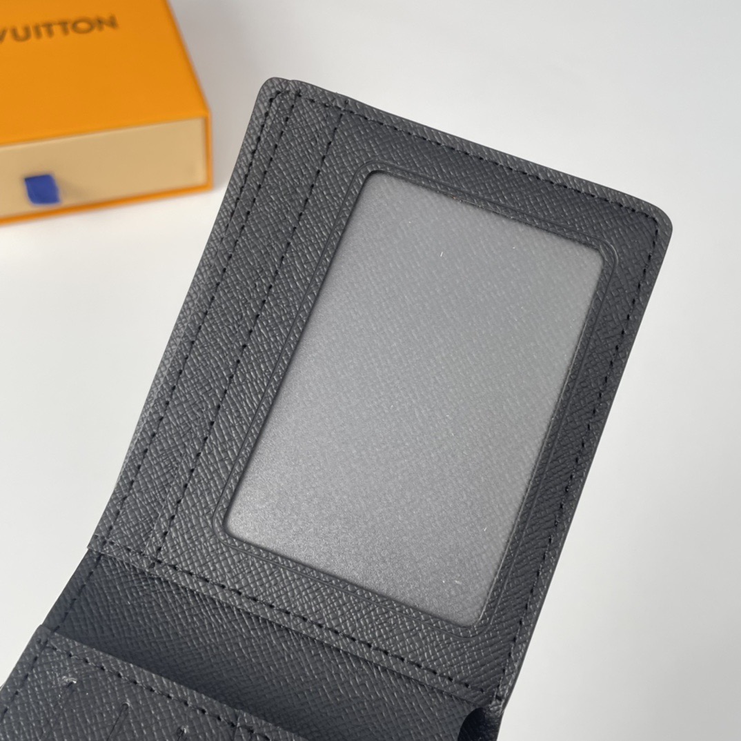 Louis wallet
