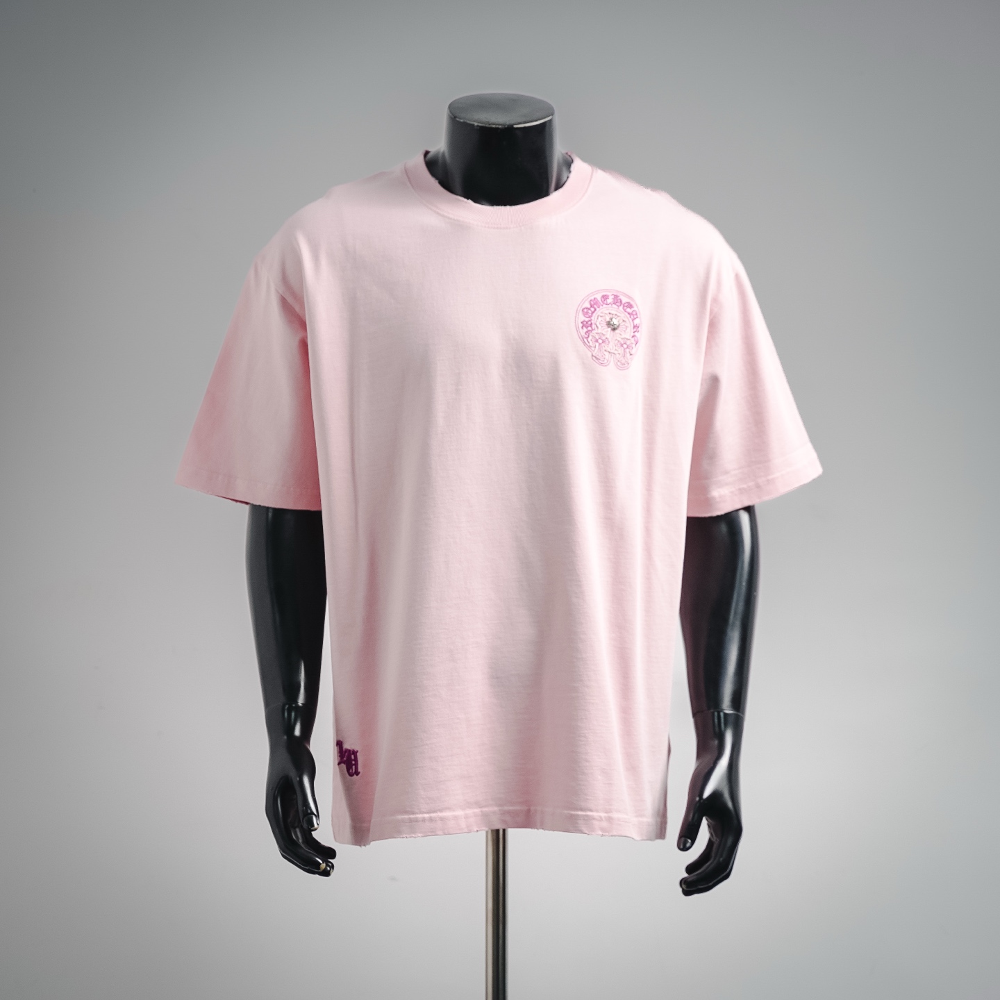 Chrome applique embroidered t-shirt