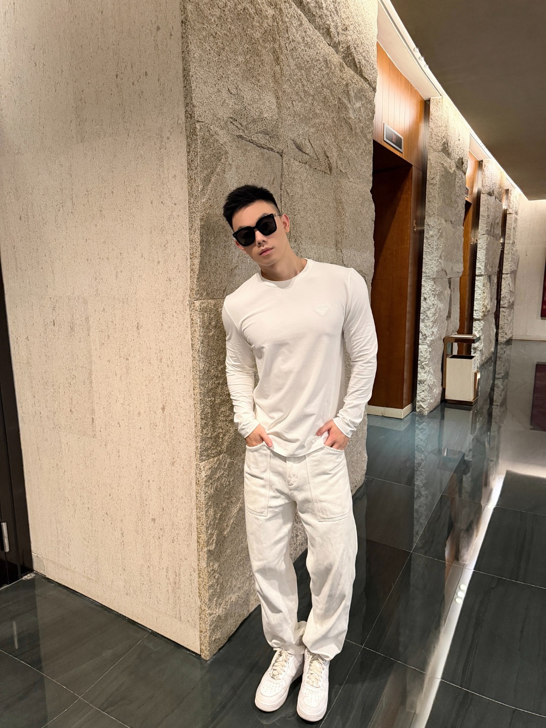 Pra minimal sleek sweatshirt