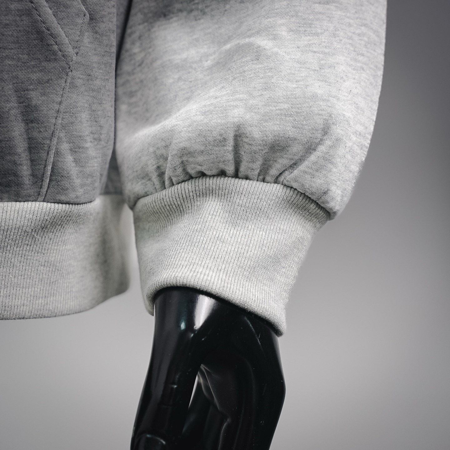 Guc zip-up cardigan jacket