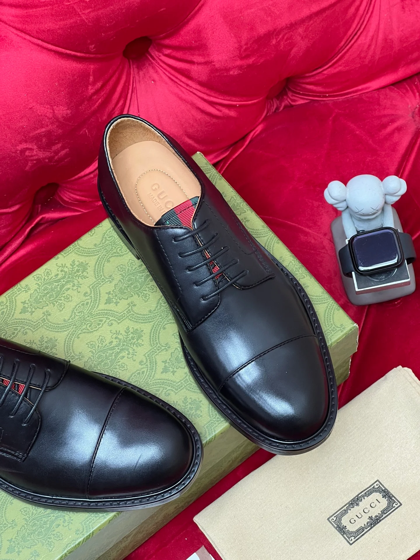 Guc leather shoes