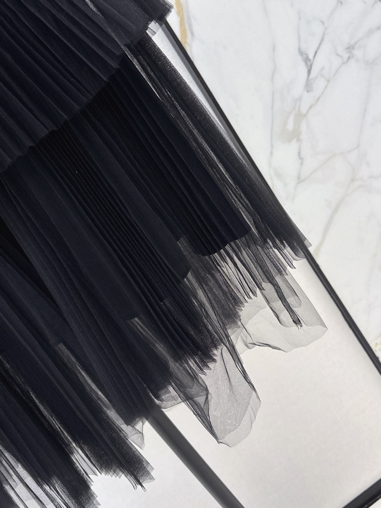 CD 26fw tiered pleated tulle midi skirt