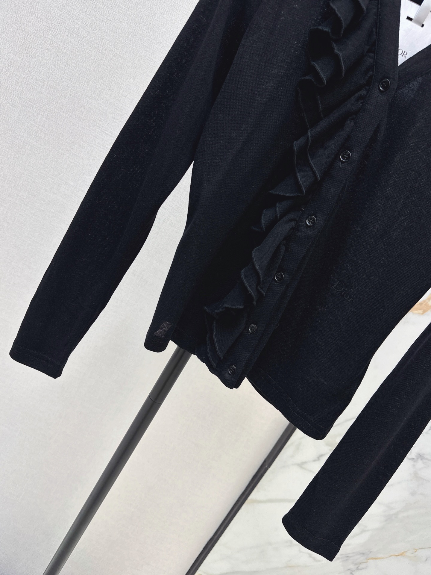 CD 26fw ruffle basic tee