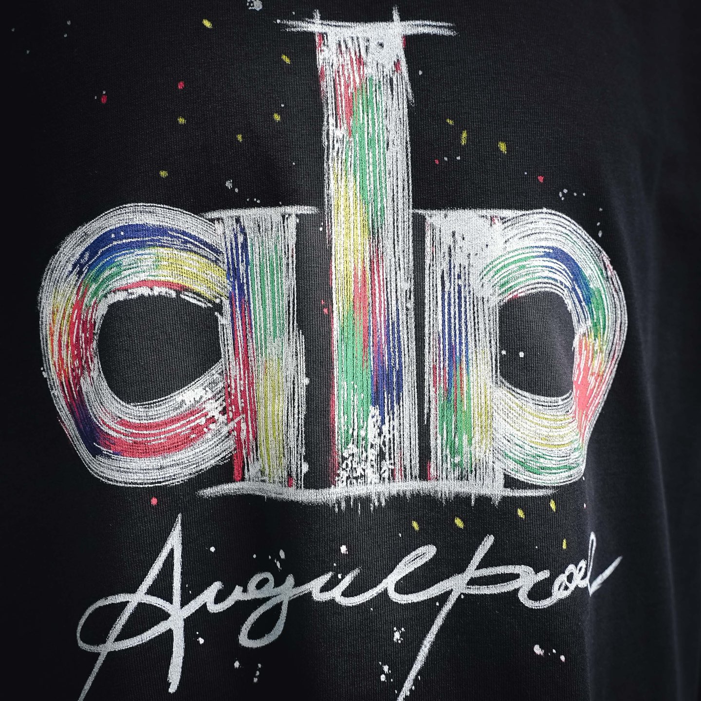 Al graffiti-print t-shirt