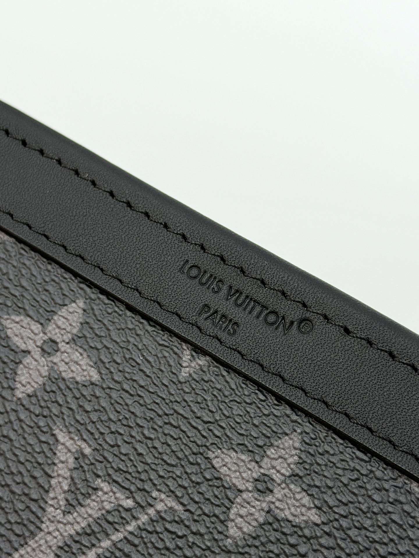 Louis crossbody bag