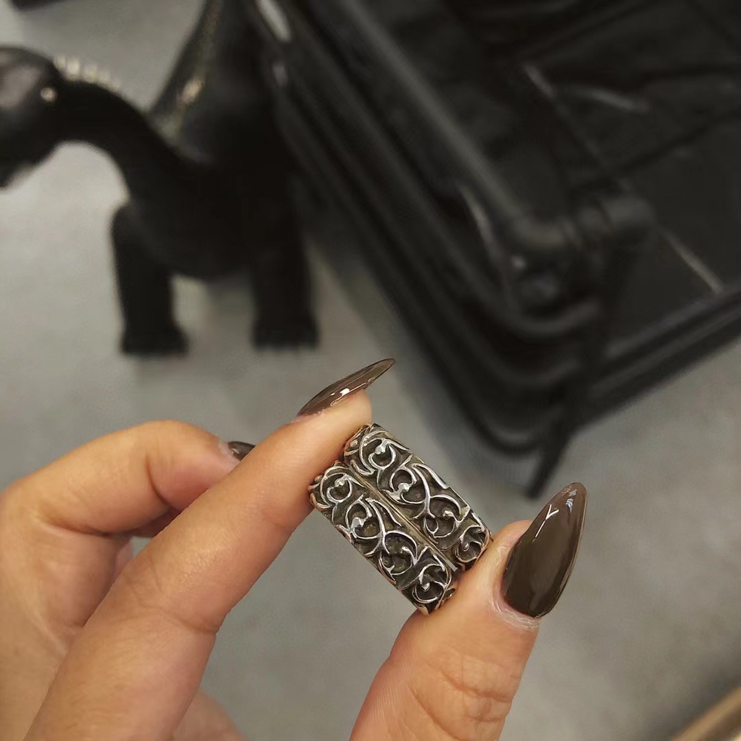 Chrome ring