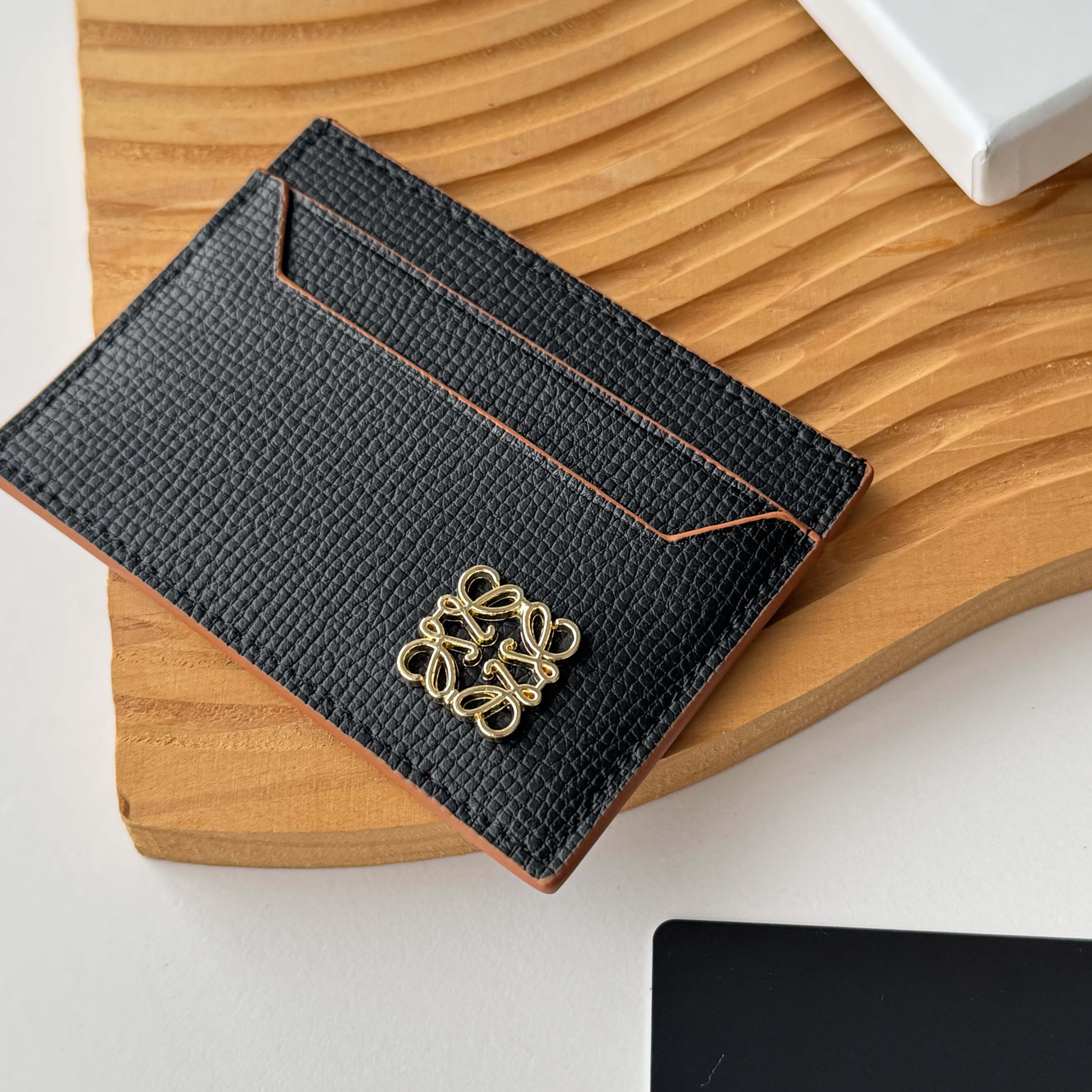 Loe wallet