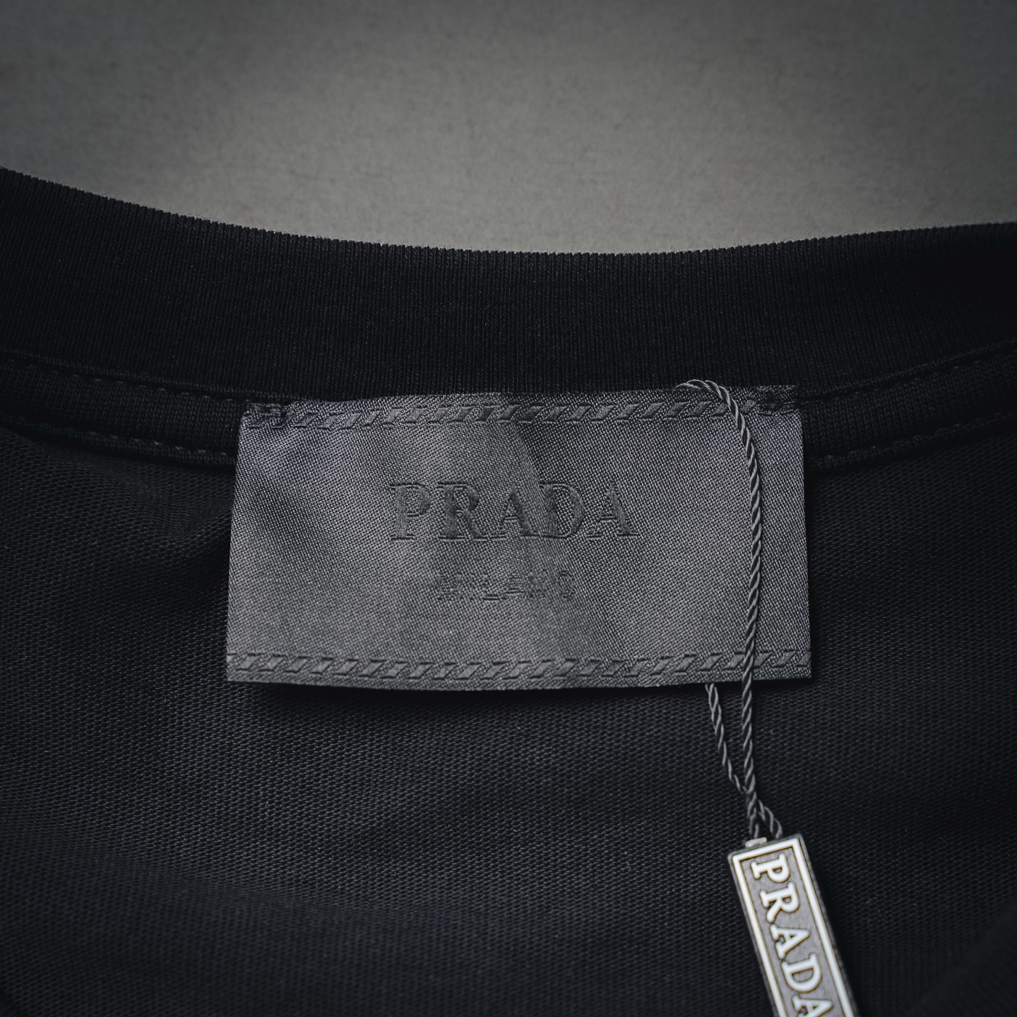 Pra leather pockets t-shirt
