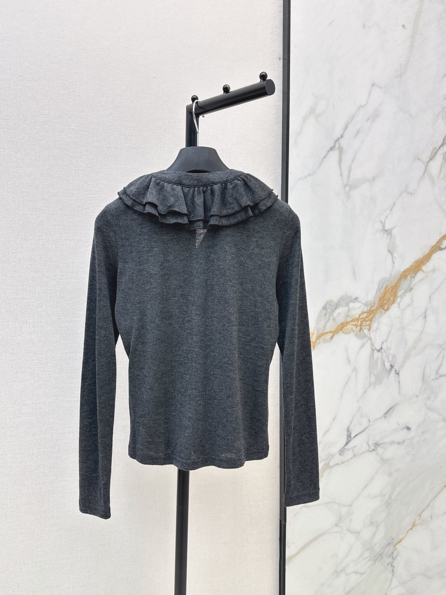 CD 26fw ruffle basic tee