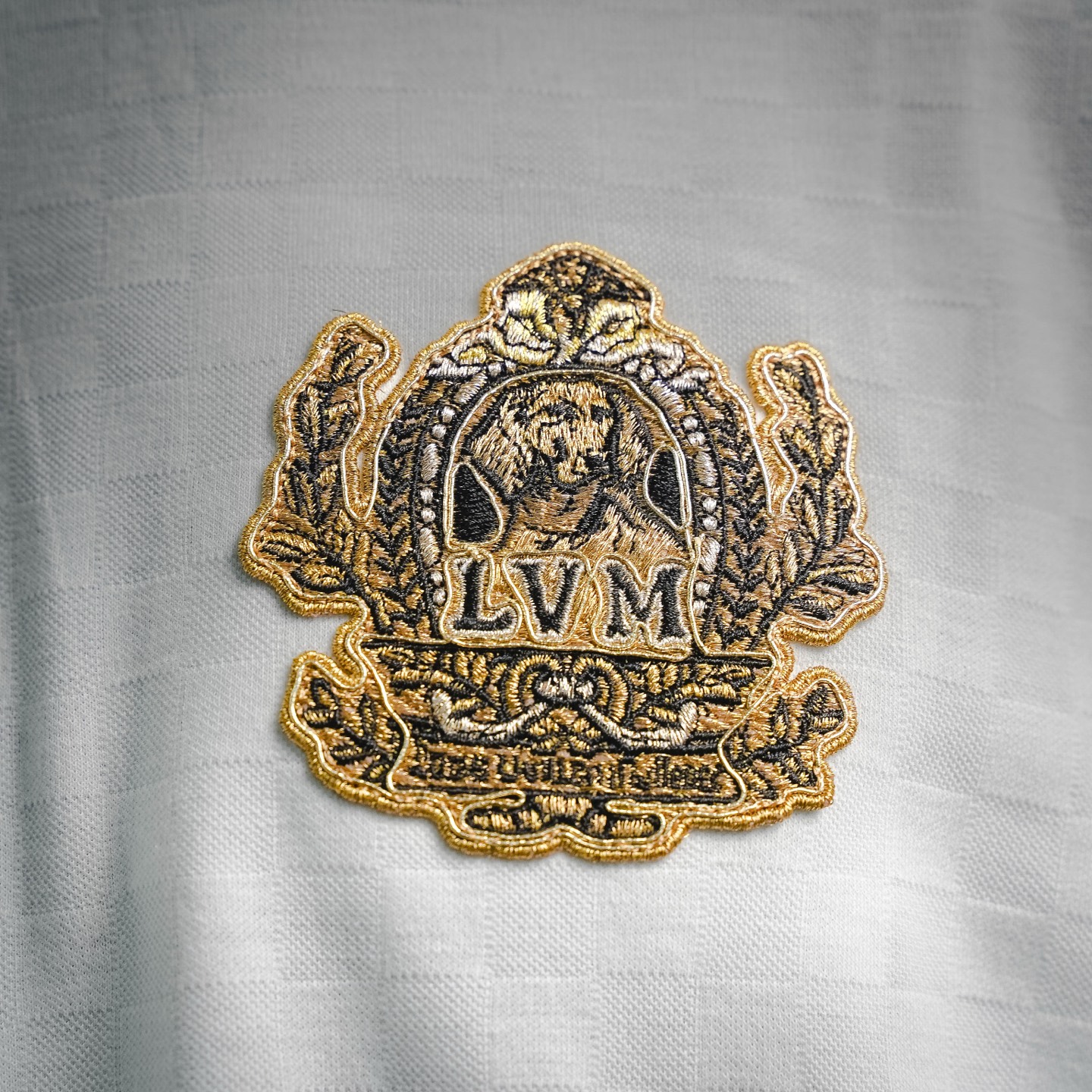 Louis embroidered badge t-shirt