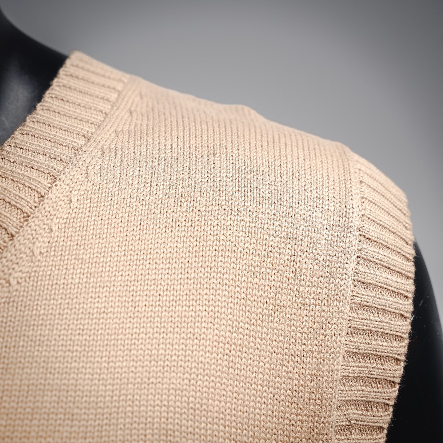 Ami cozy preppy vest