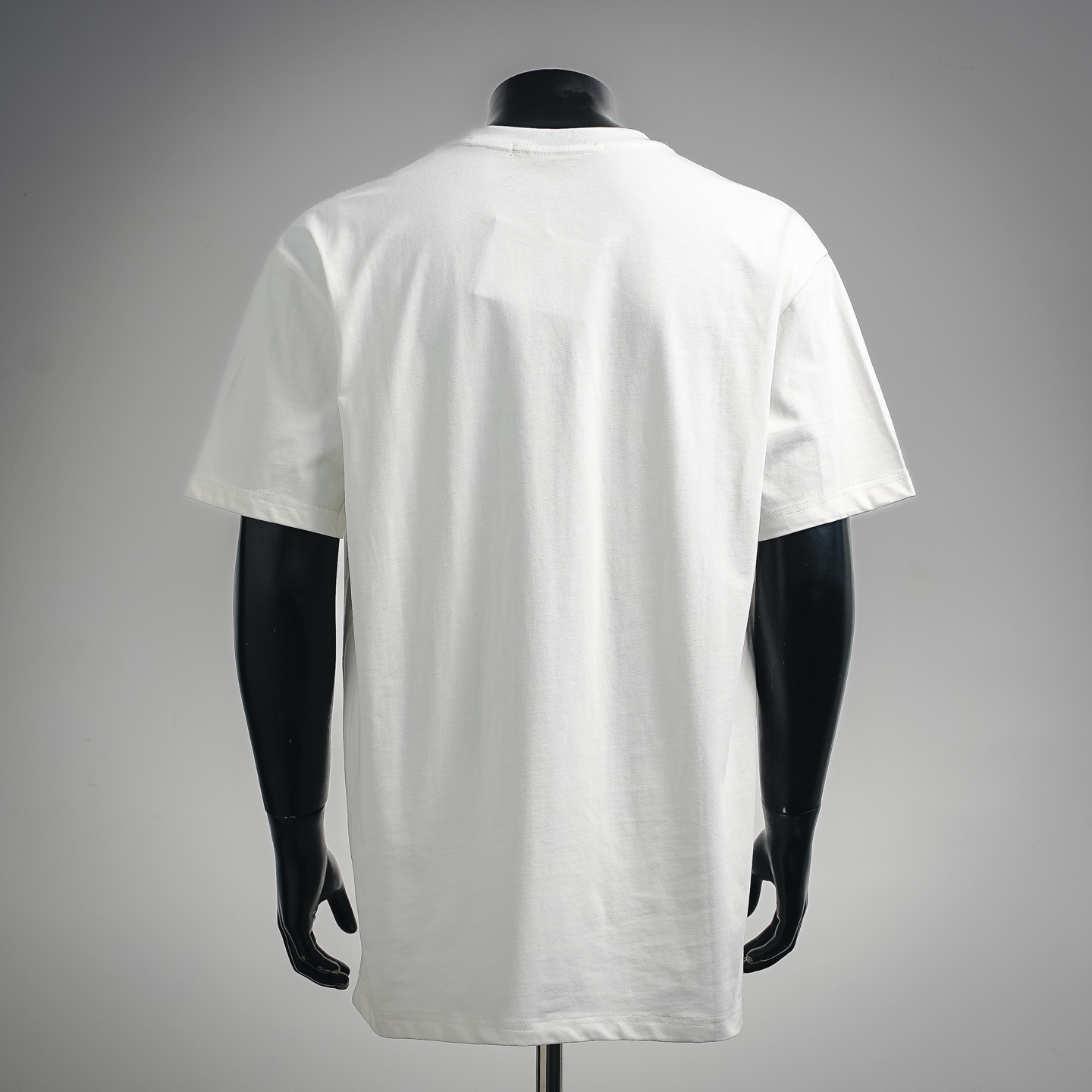Alex neckline letter trint t-shirt