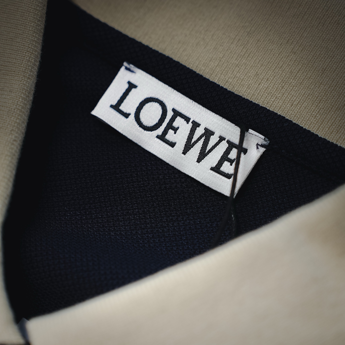 Loe logo embroidered t-shirt
