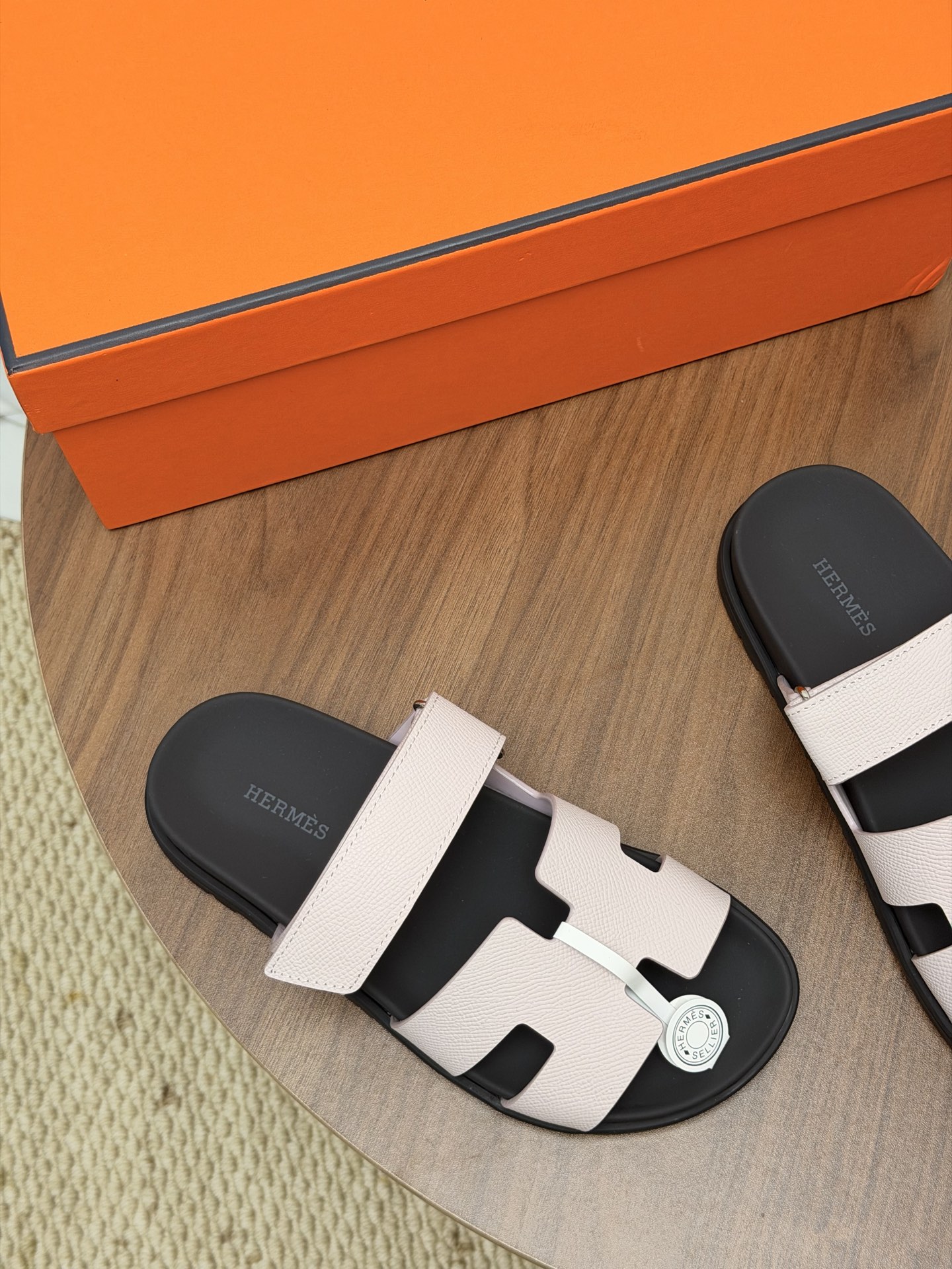 Herm casual slippers