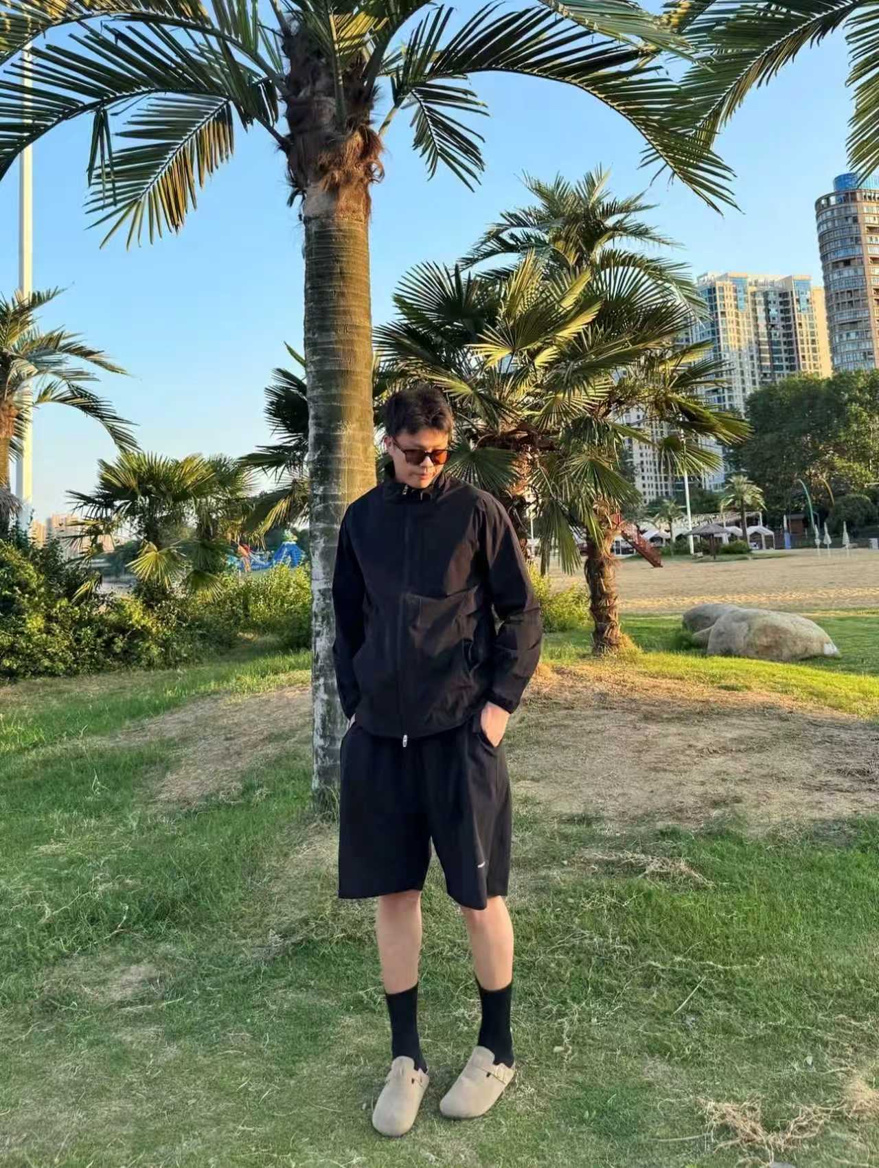 Lulu technical minimal jacket