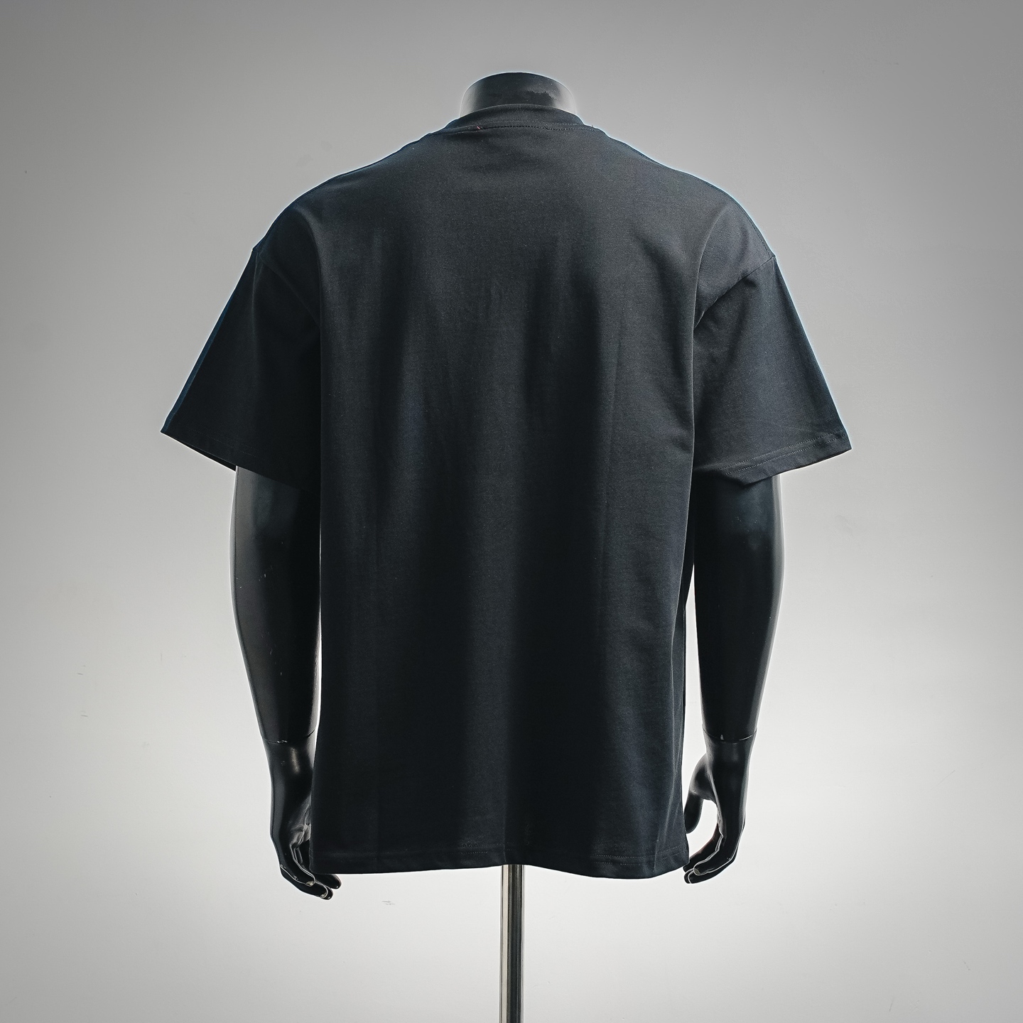 Guc emboosed t-shirt