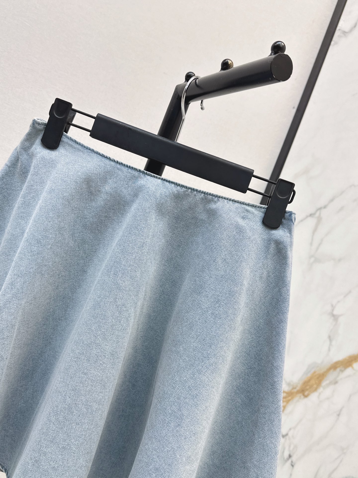 CD 26fw denim pleated skirt