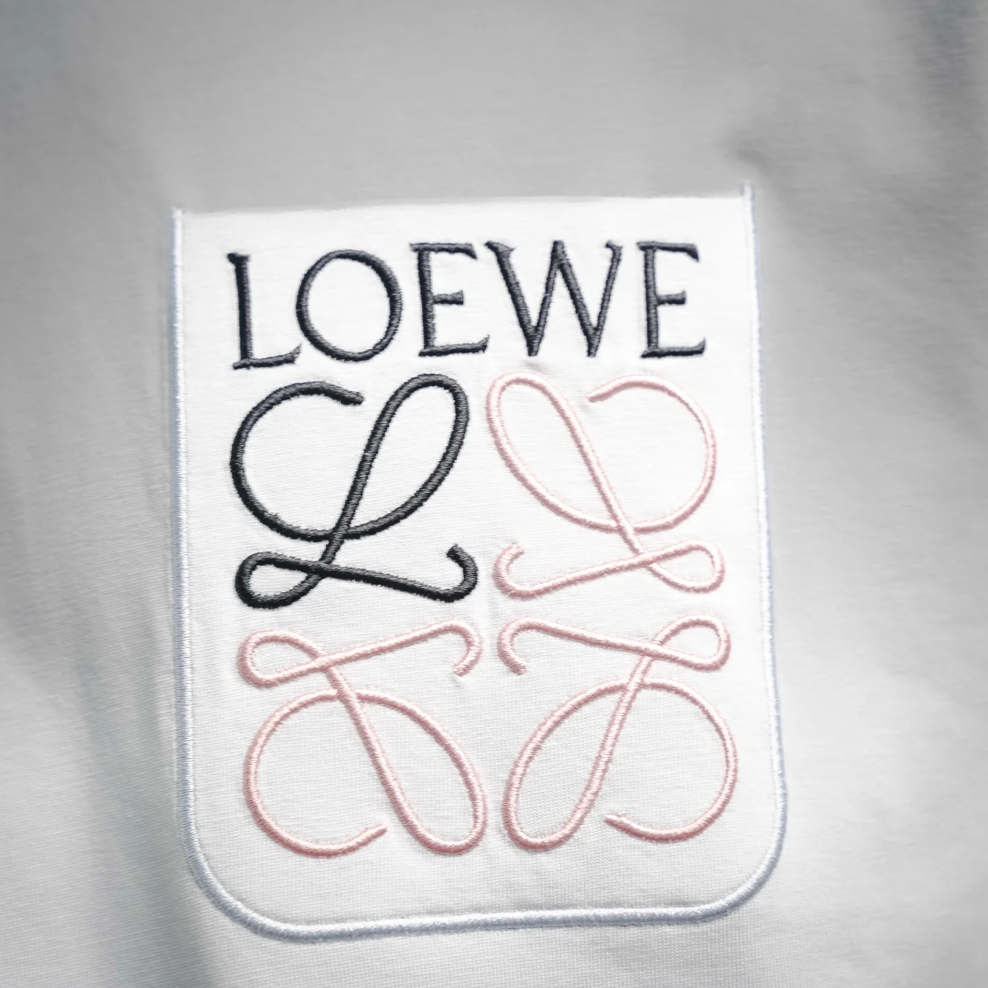 Loe embroidered t-shirt
