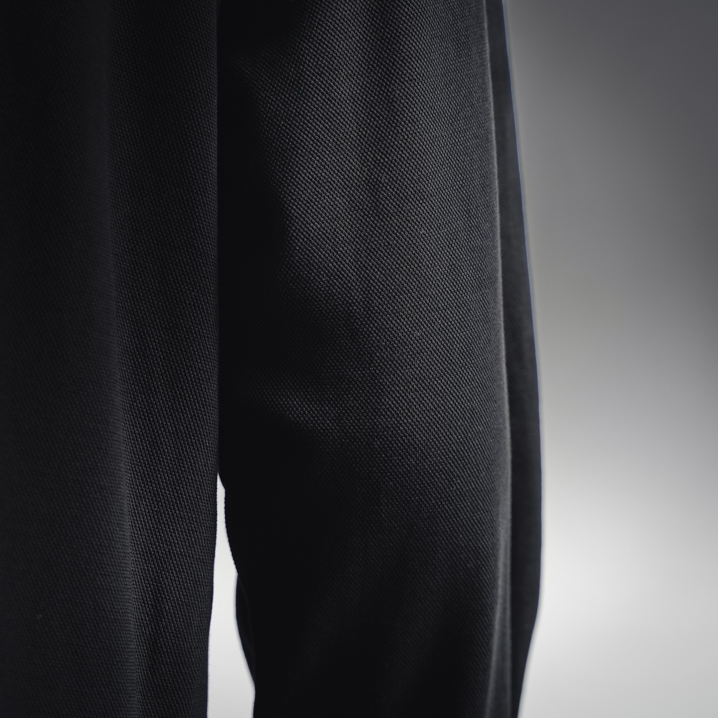 Guc collared embroidered shirts