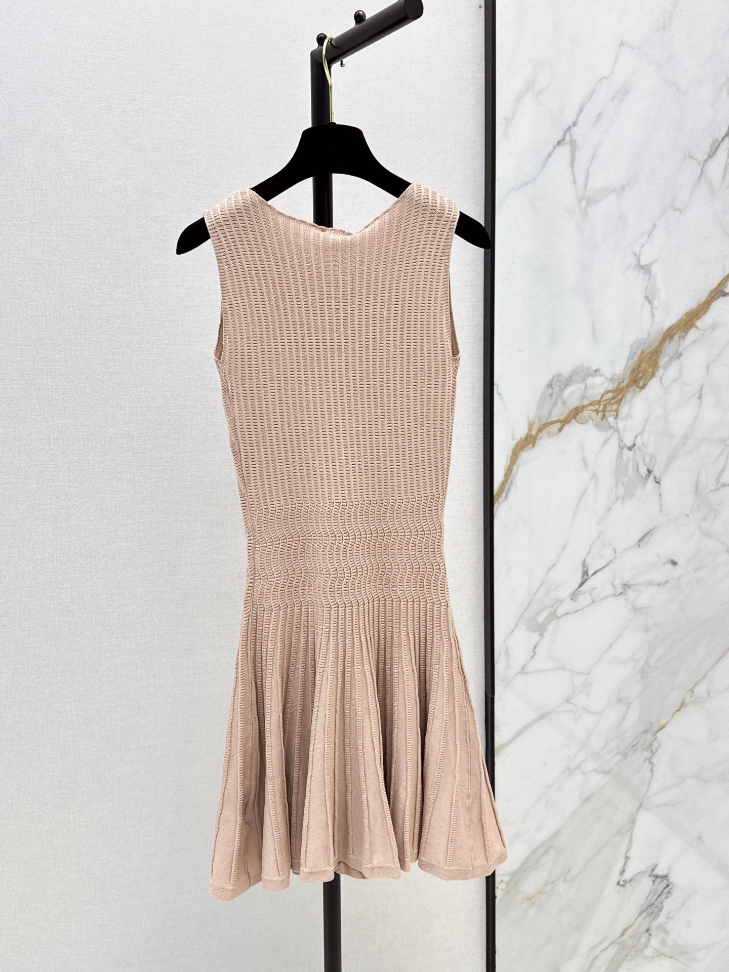 Chan 26ss sleeveless knit dress