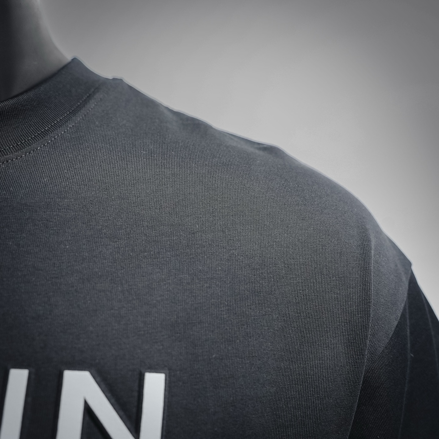 Balen emboosed letter t-shirt