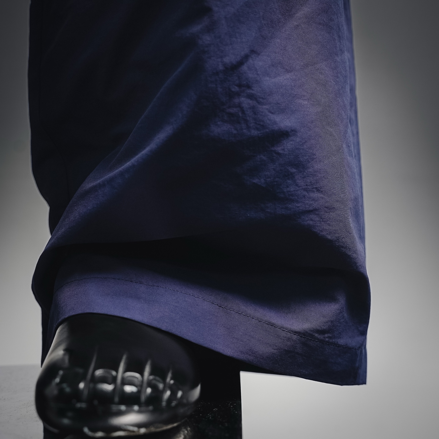 Loe casual embroidered pants