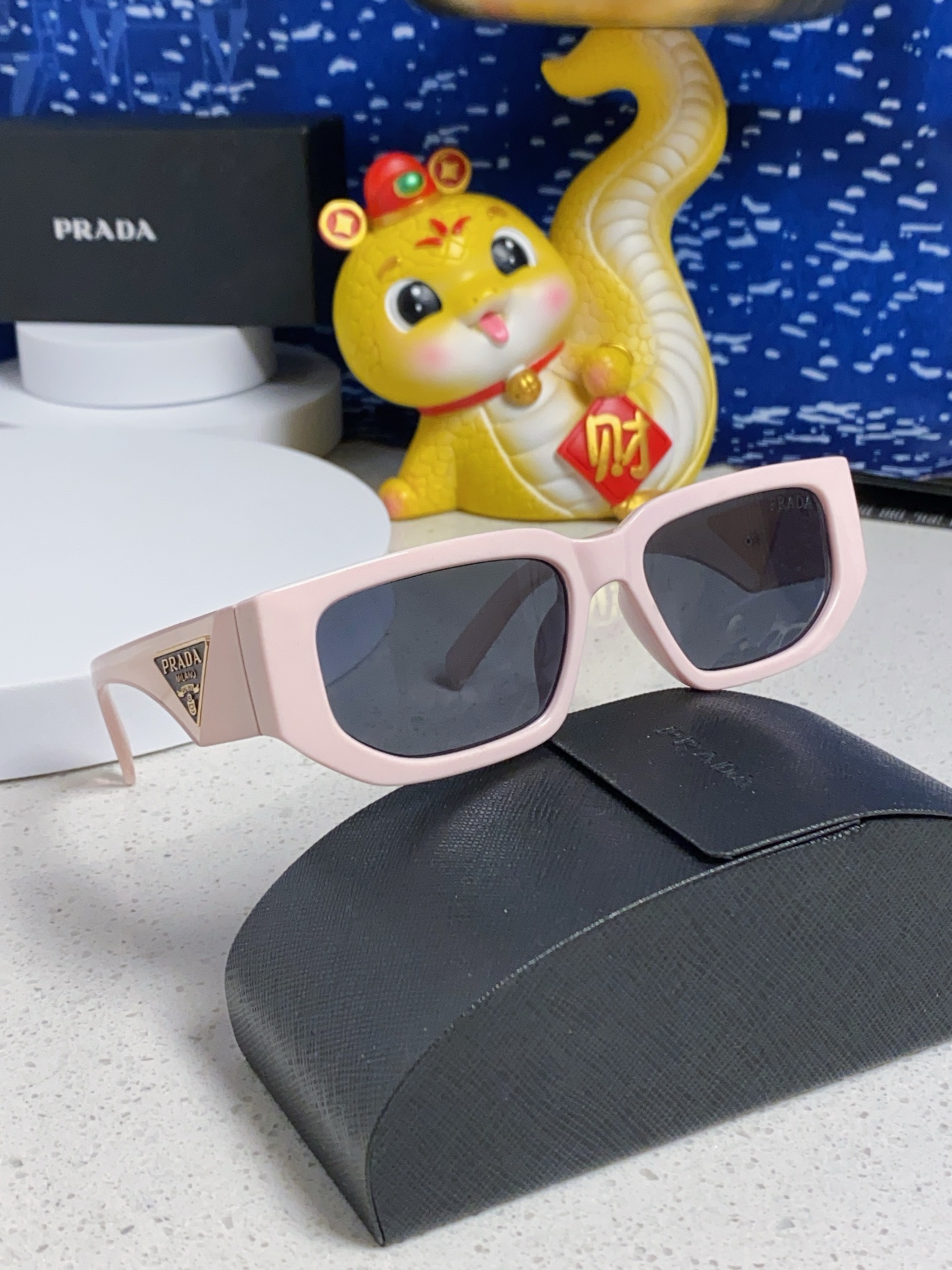 Pra sunglasses