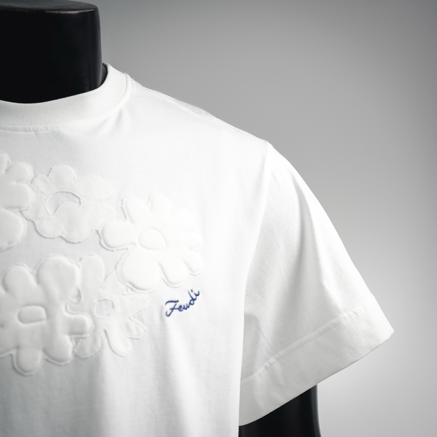 Fend applique t-shirt