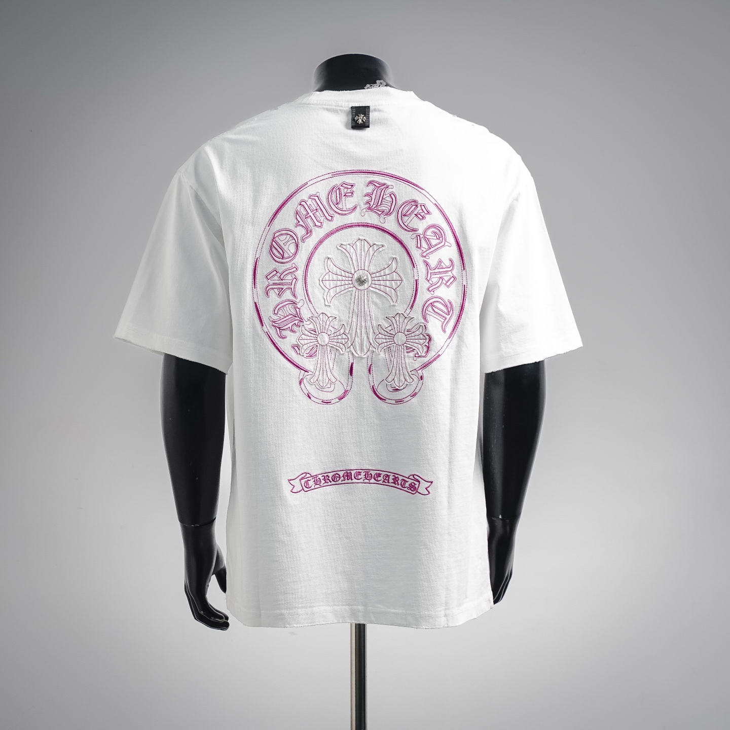 Chrome applique embroidered t-shirt