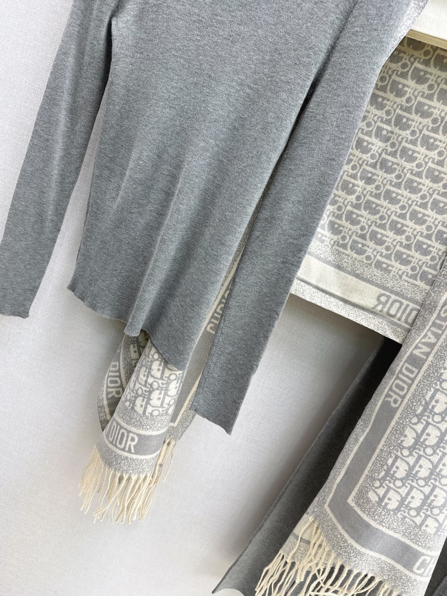 CD 26fw knit shawls basic tee pants sets