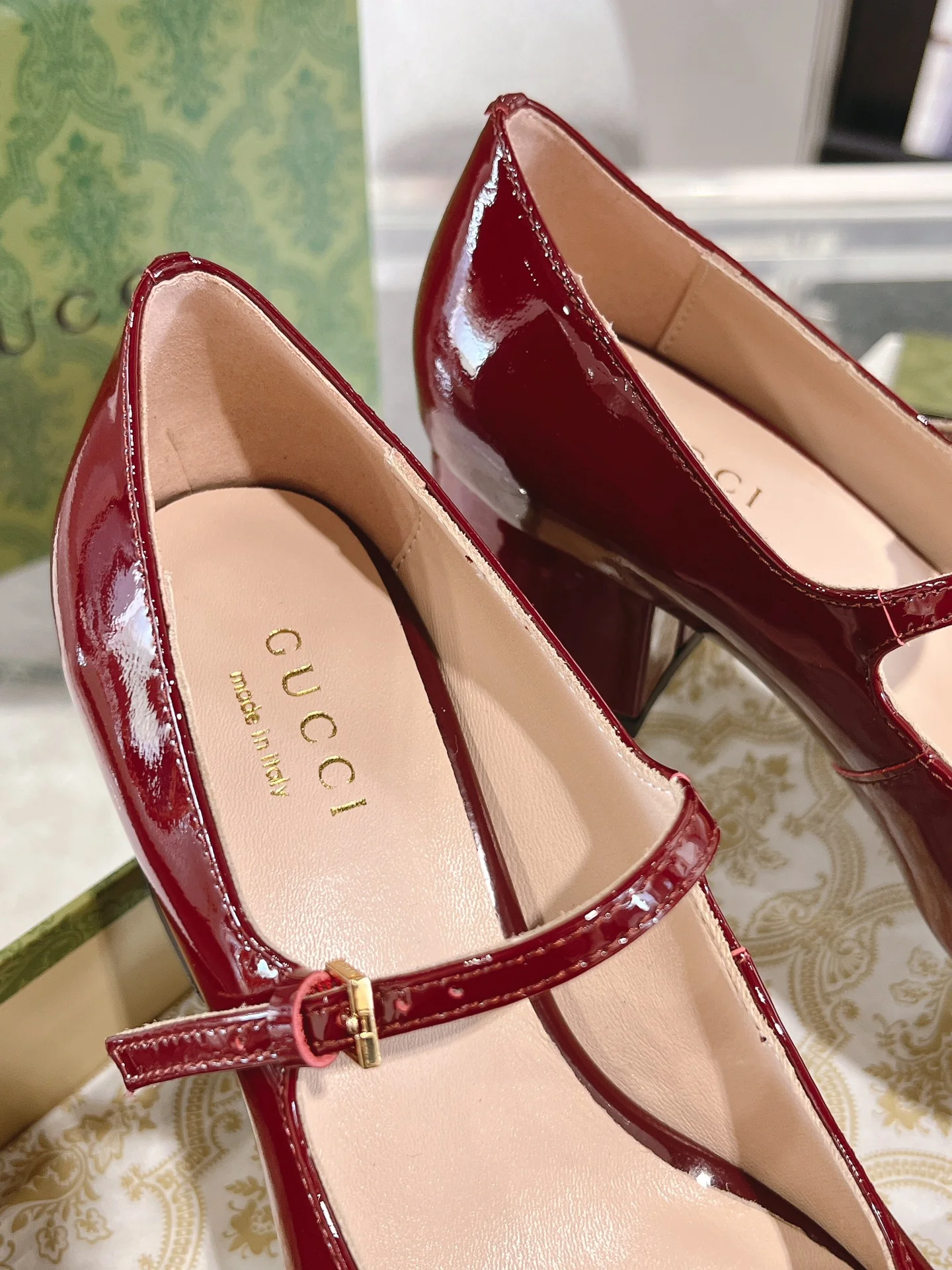 Gucc 26ss chunky heel