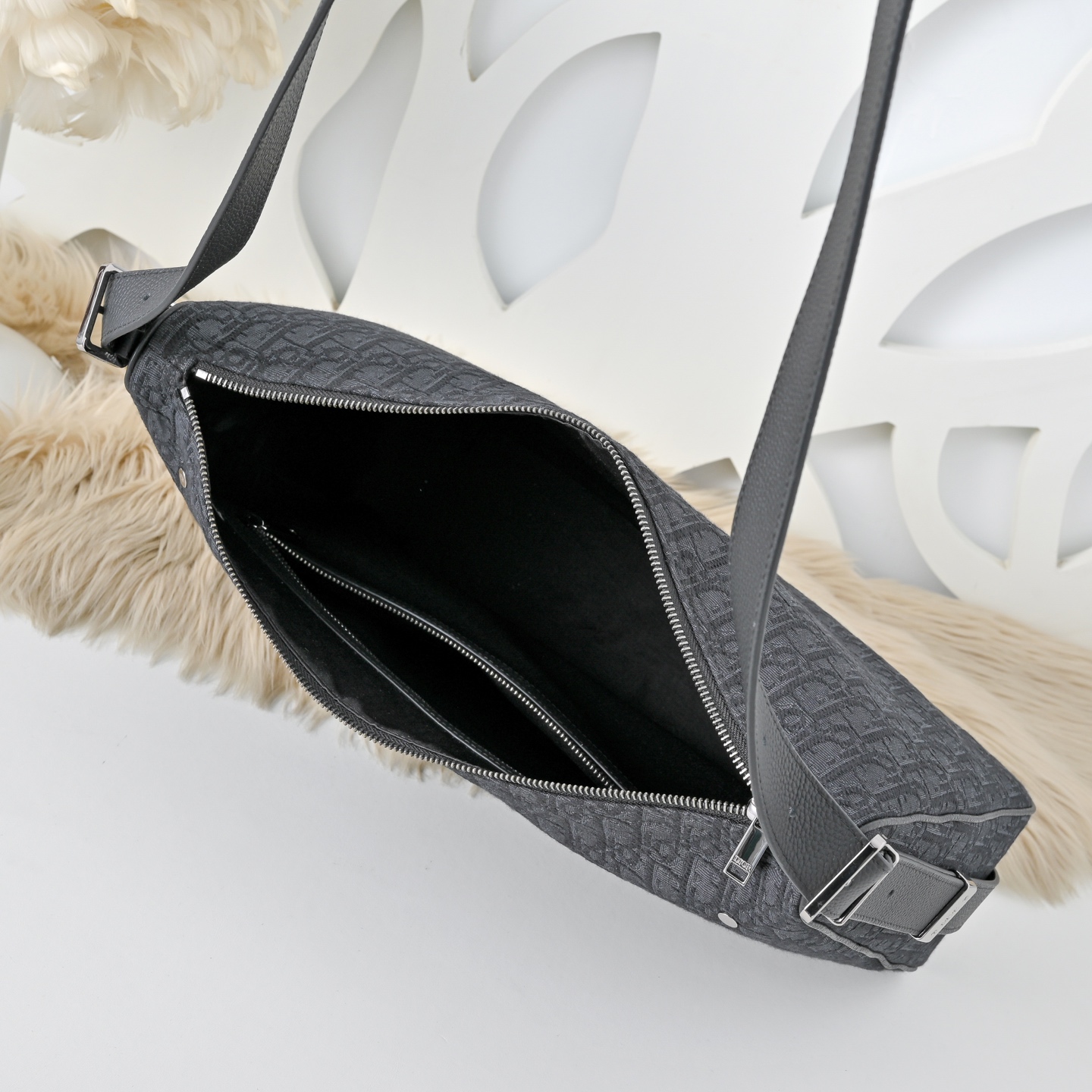 CD emboosed shoulder bag