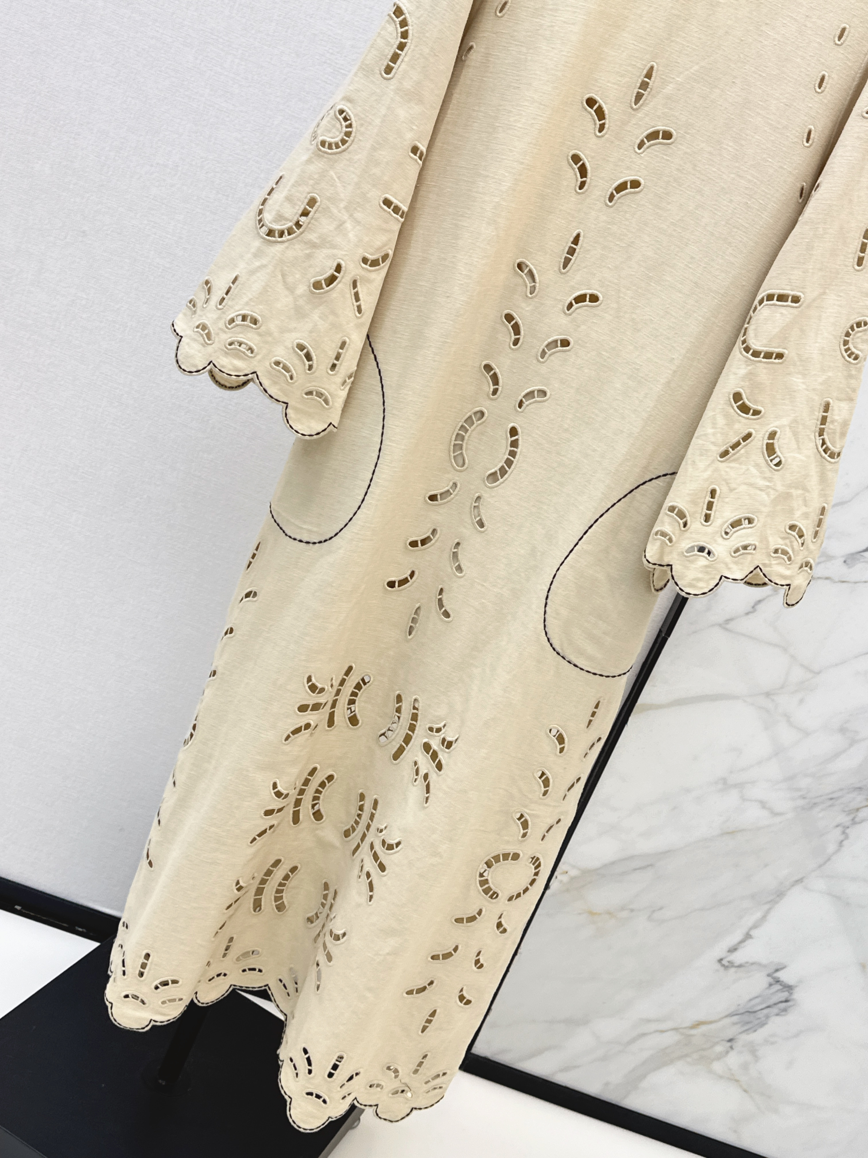 Dolc 26ss embroidery dress
