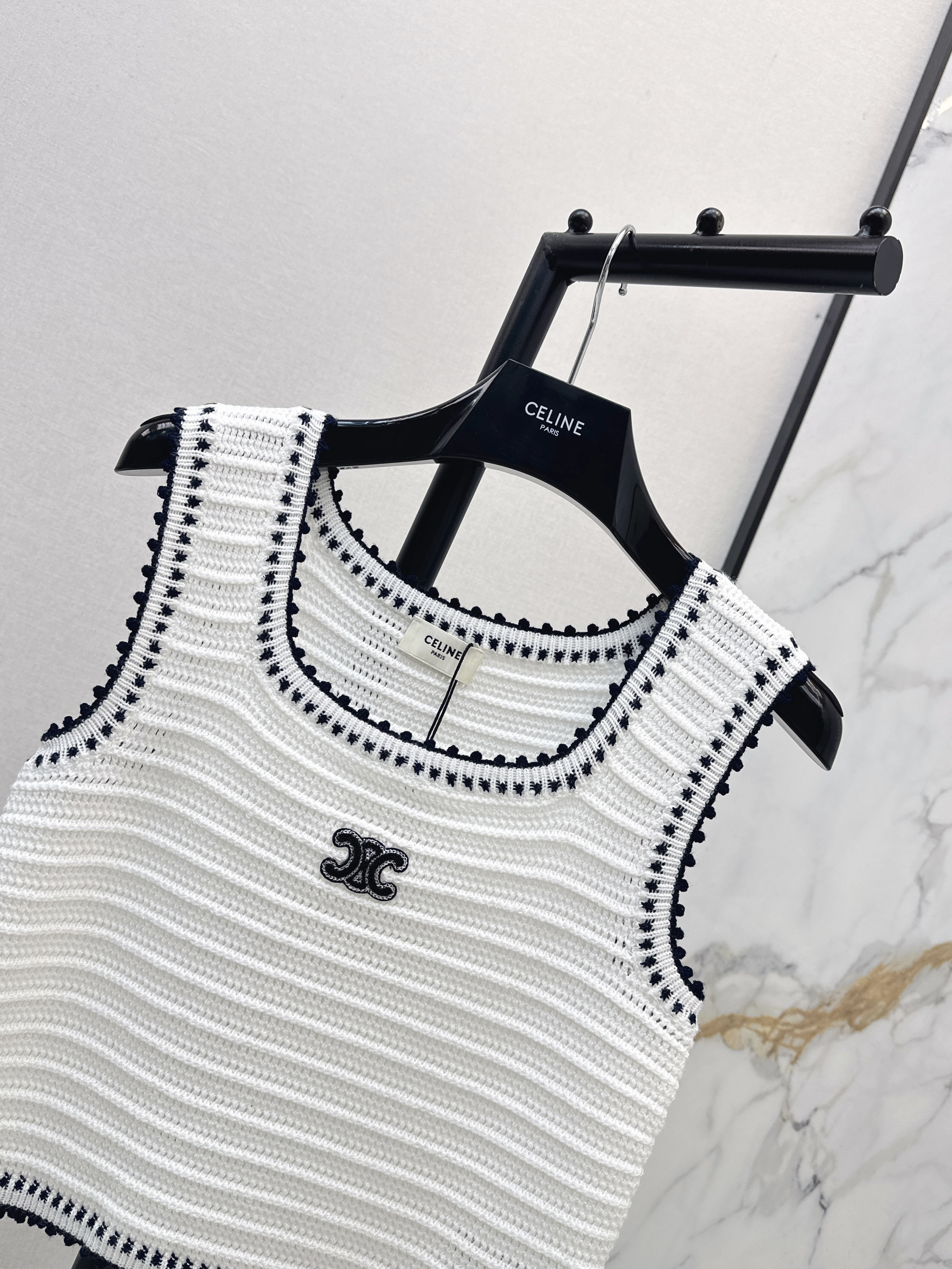 Celi 26ss knit vest