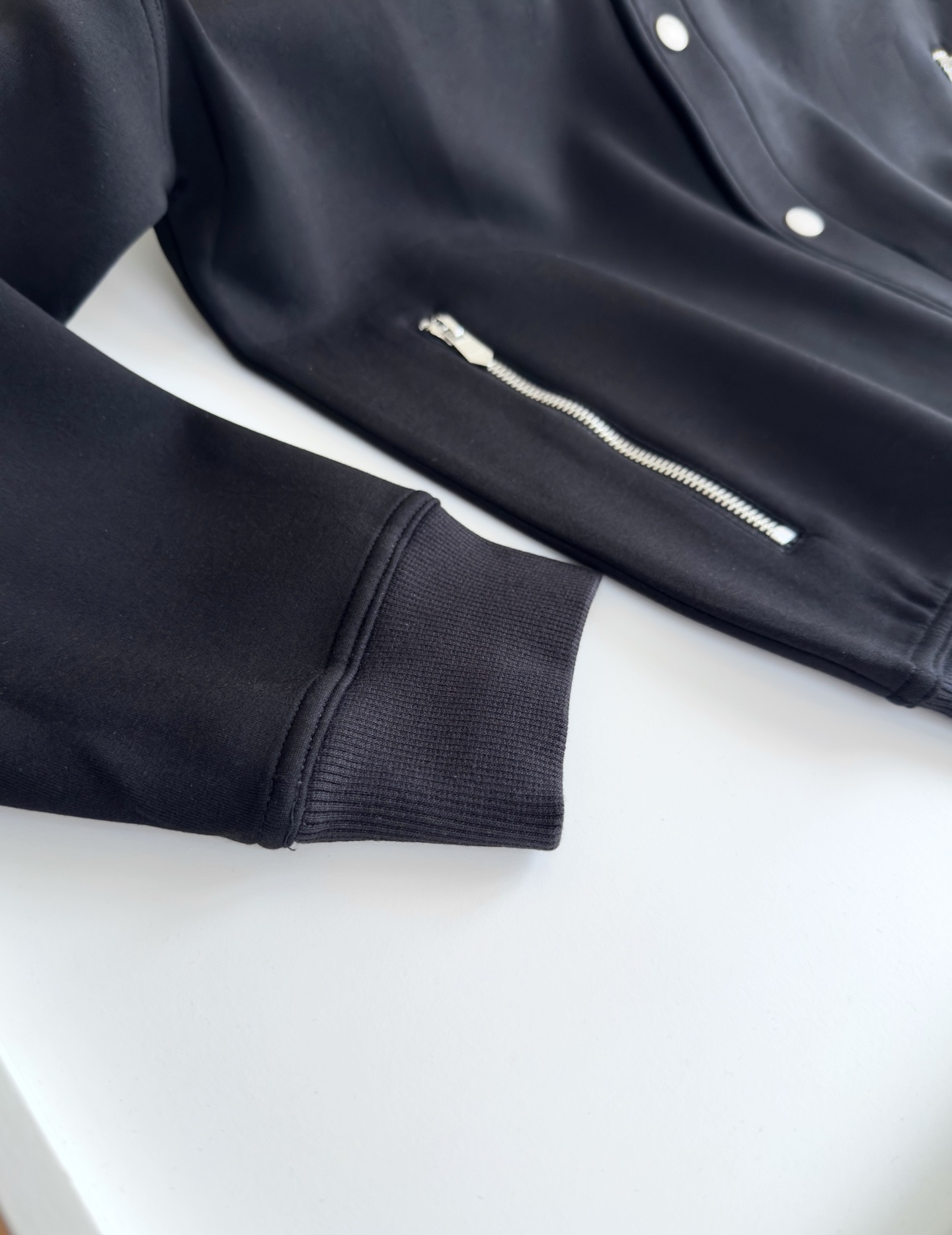 Herm embroidered jacket