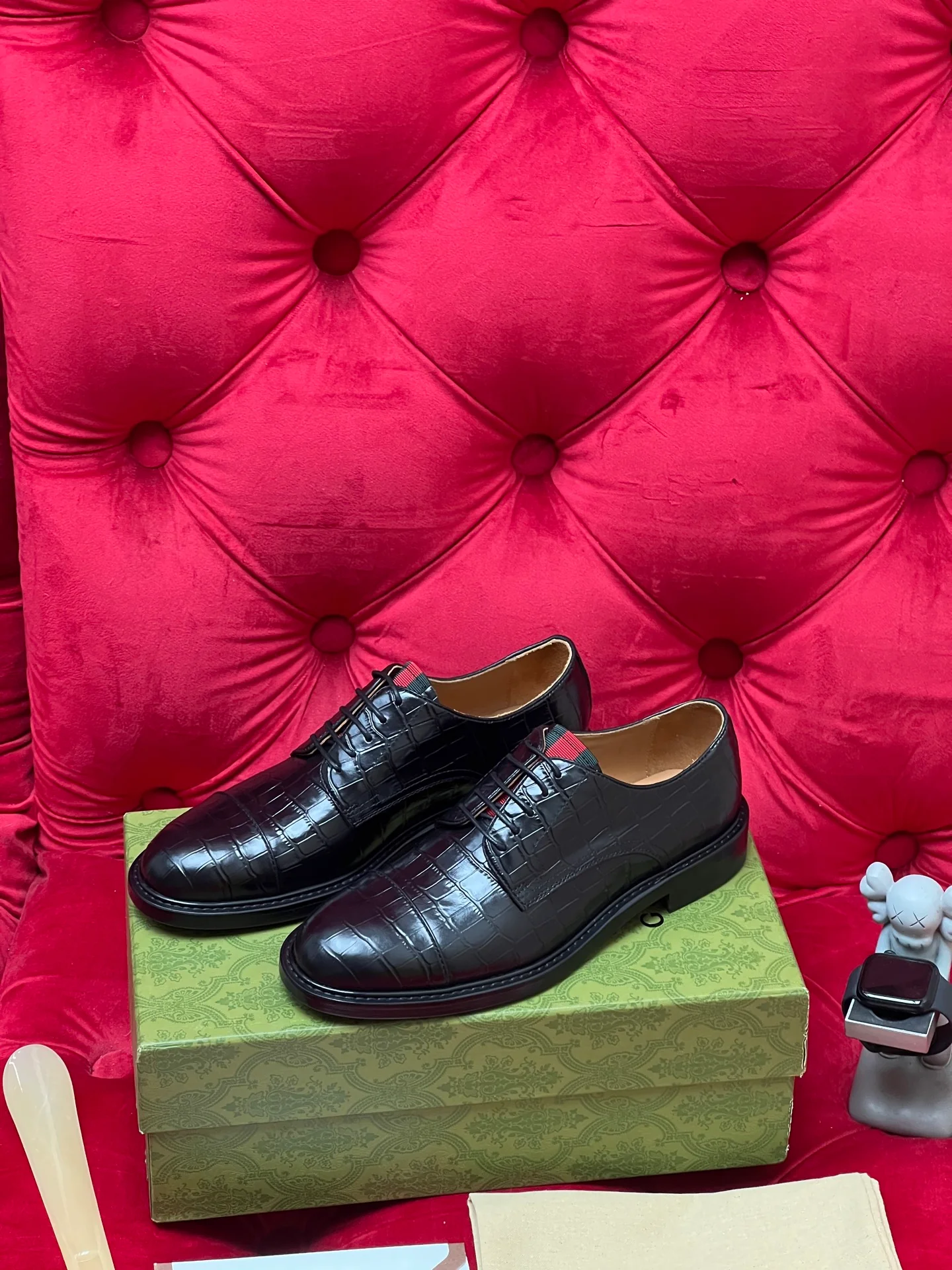 Guc leather shoes