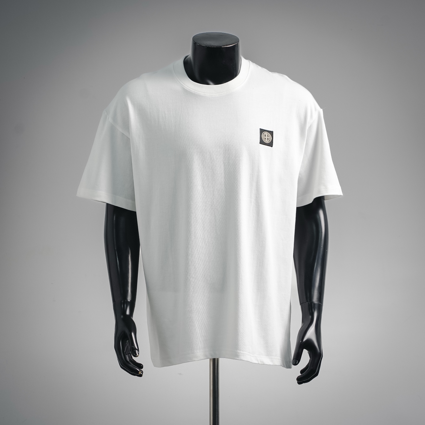 Stone embroidered t-shirt