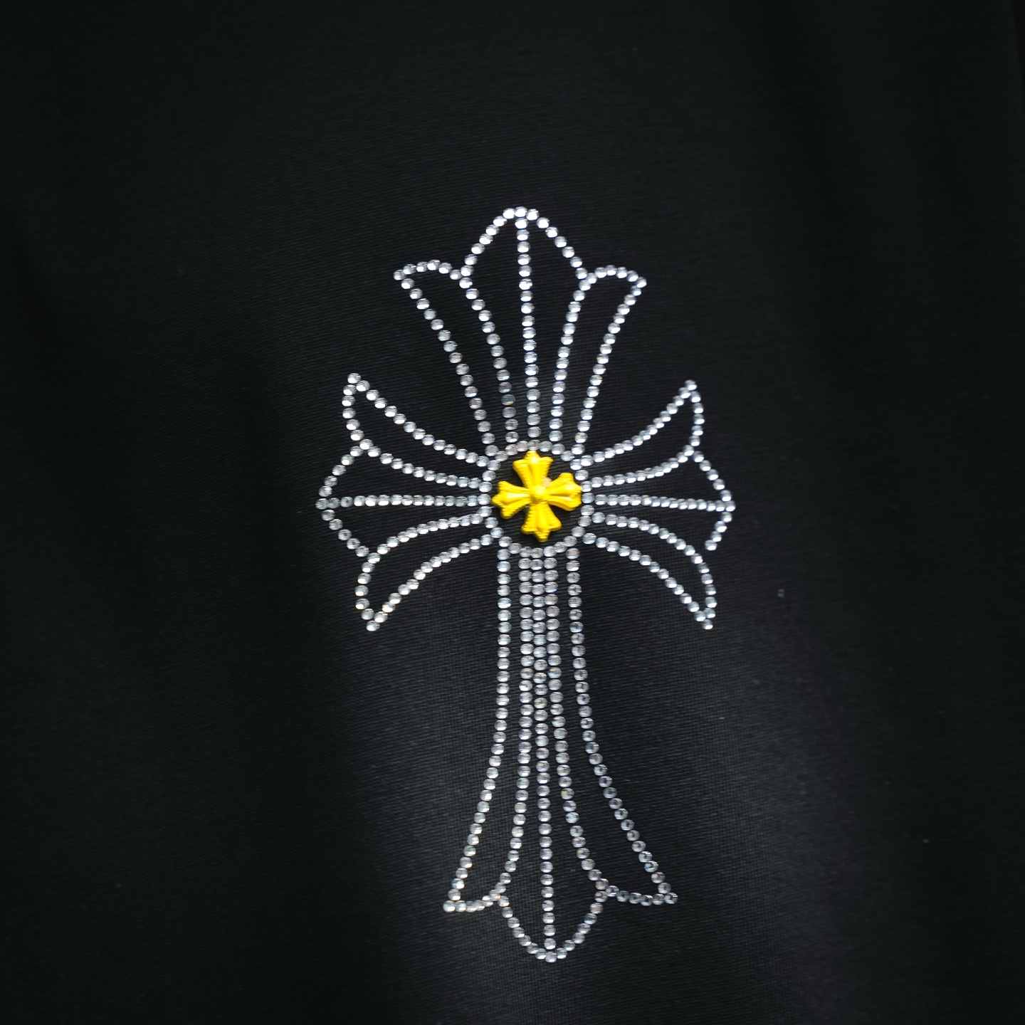 Chrome rhinestone t-sihirt