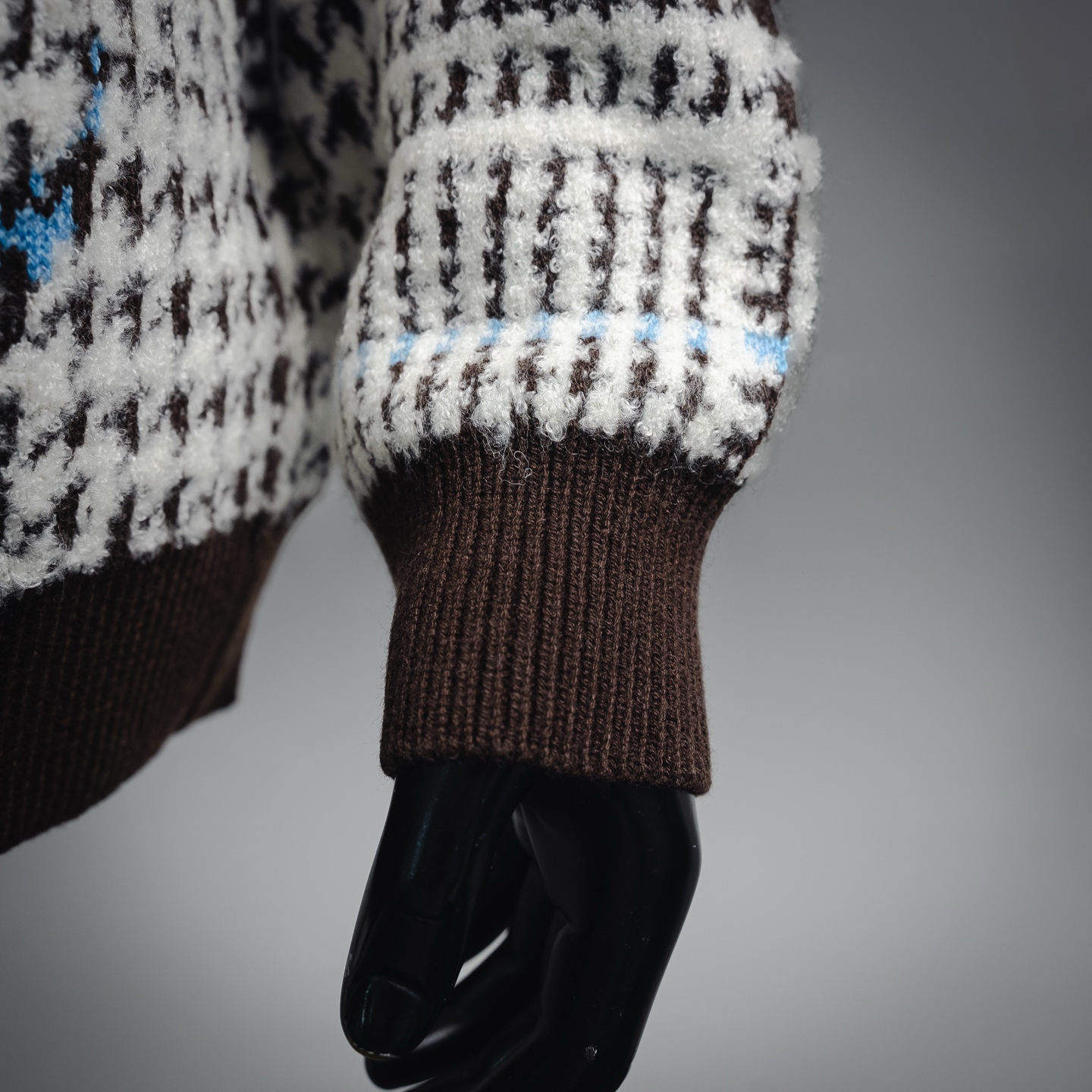 Louis v-neck knit cardigan
