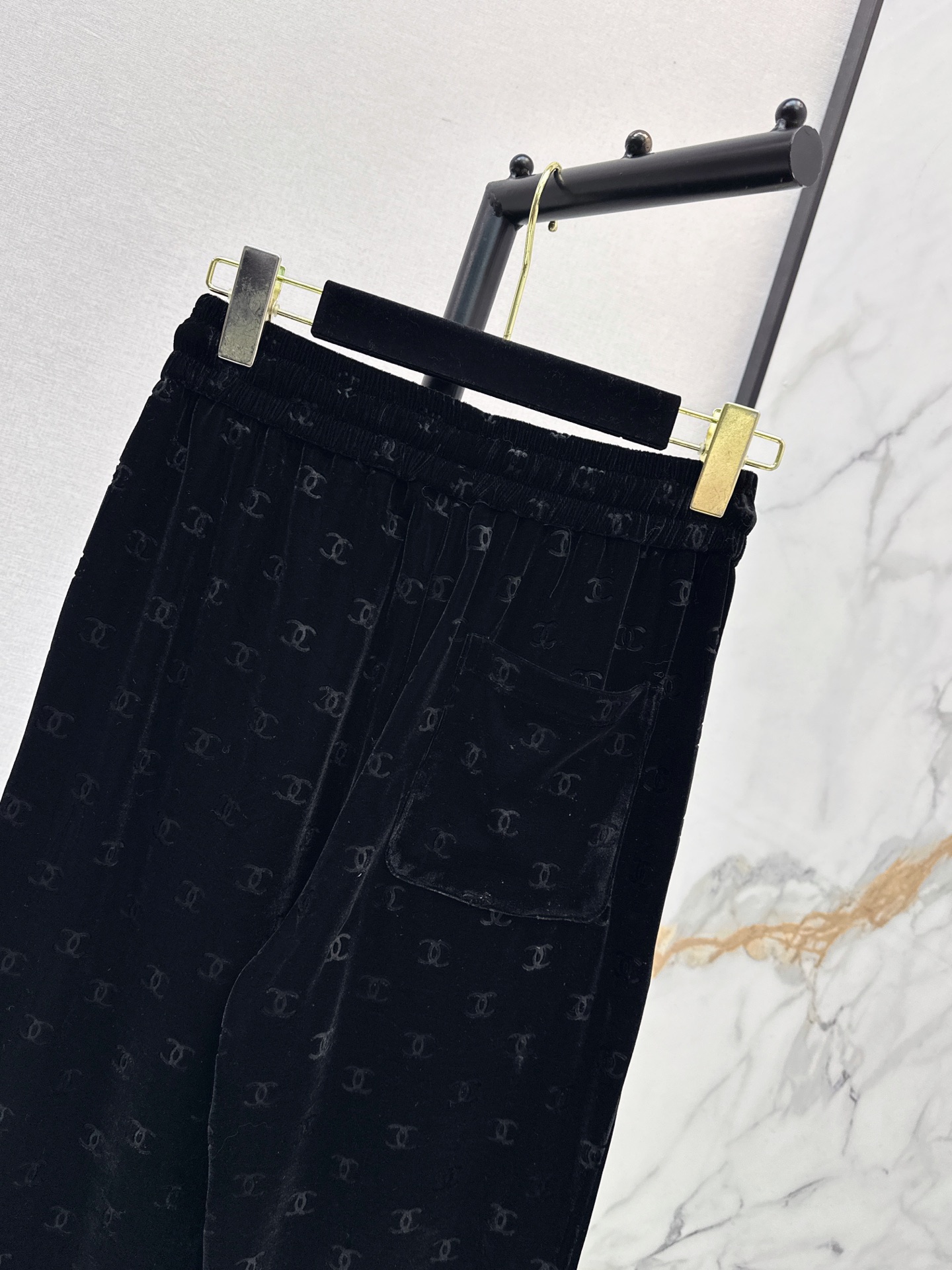 Chan 26fw velvet pants