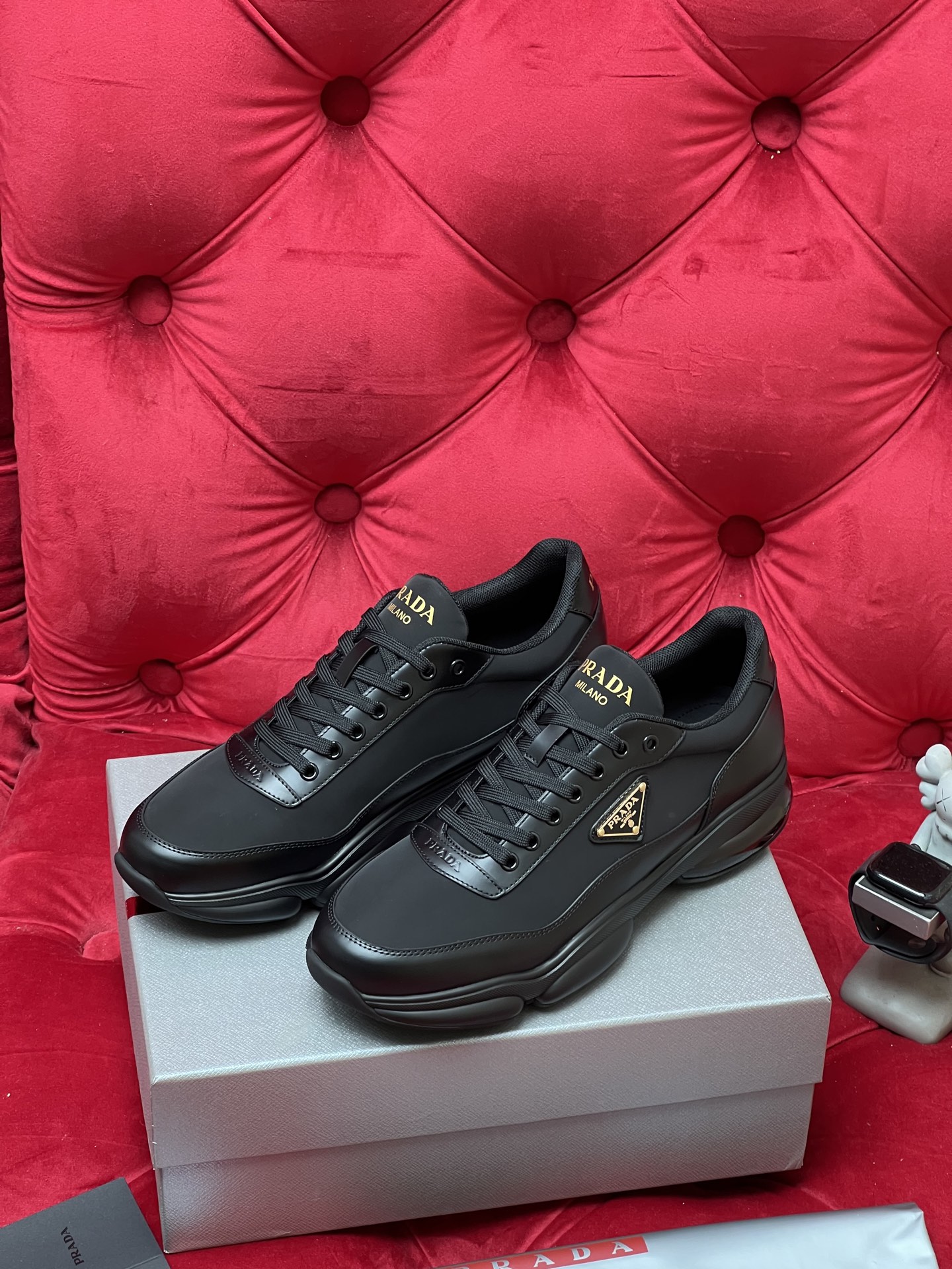 Pra letther sneakers