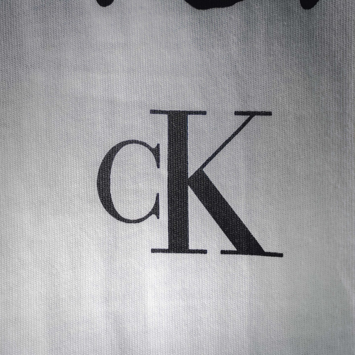 CK graffiti letter t-shirt